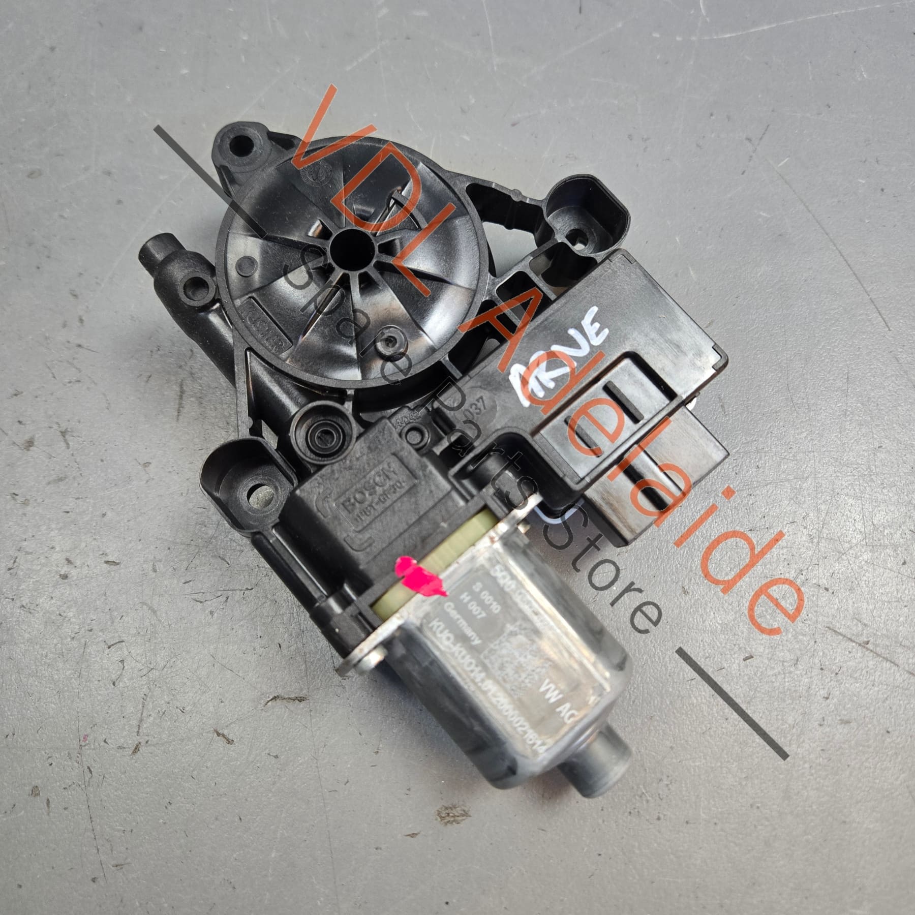 Volkswagen VW Golf Mk7 Left Rear Window Regulator Motor 5Q0959407