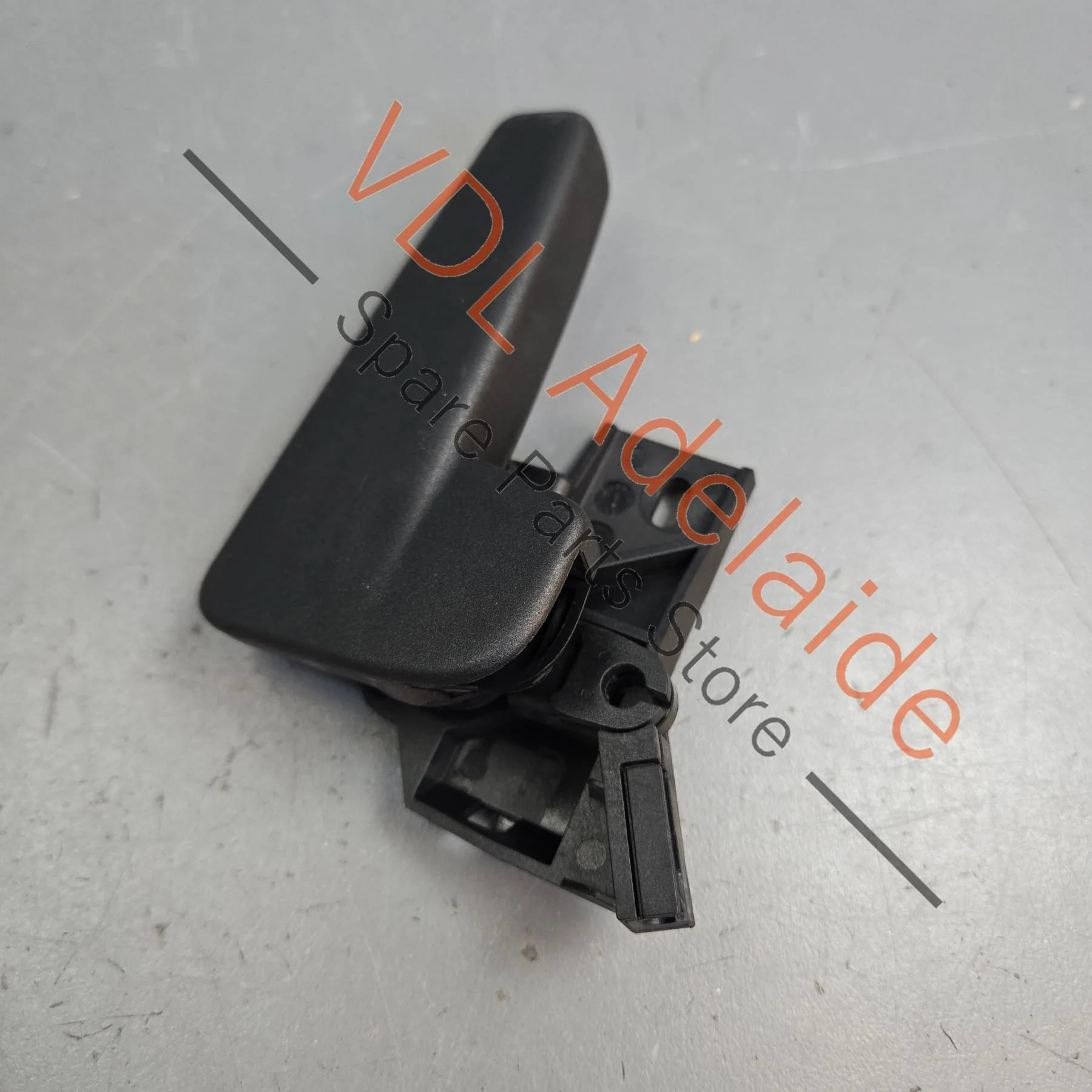 VW Bonnet Release Handle Pull Grip 3C2823533 3C2823633A - Image 2