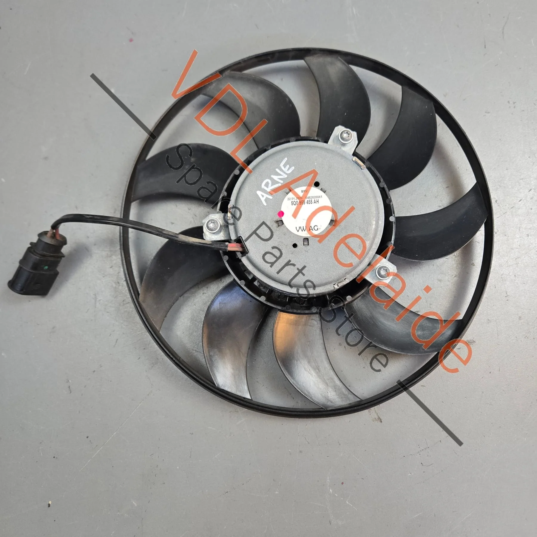VW Golf MK7 7.5 Large Radiator Cooling Fan 5Q0959455AH 370mm - Image 2
