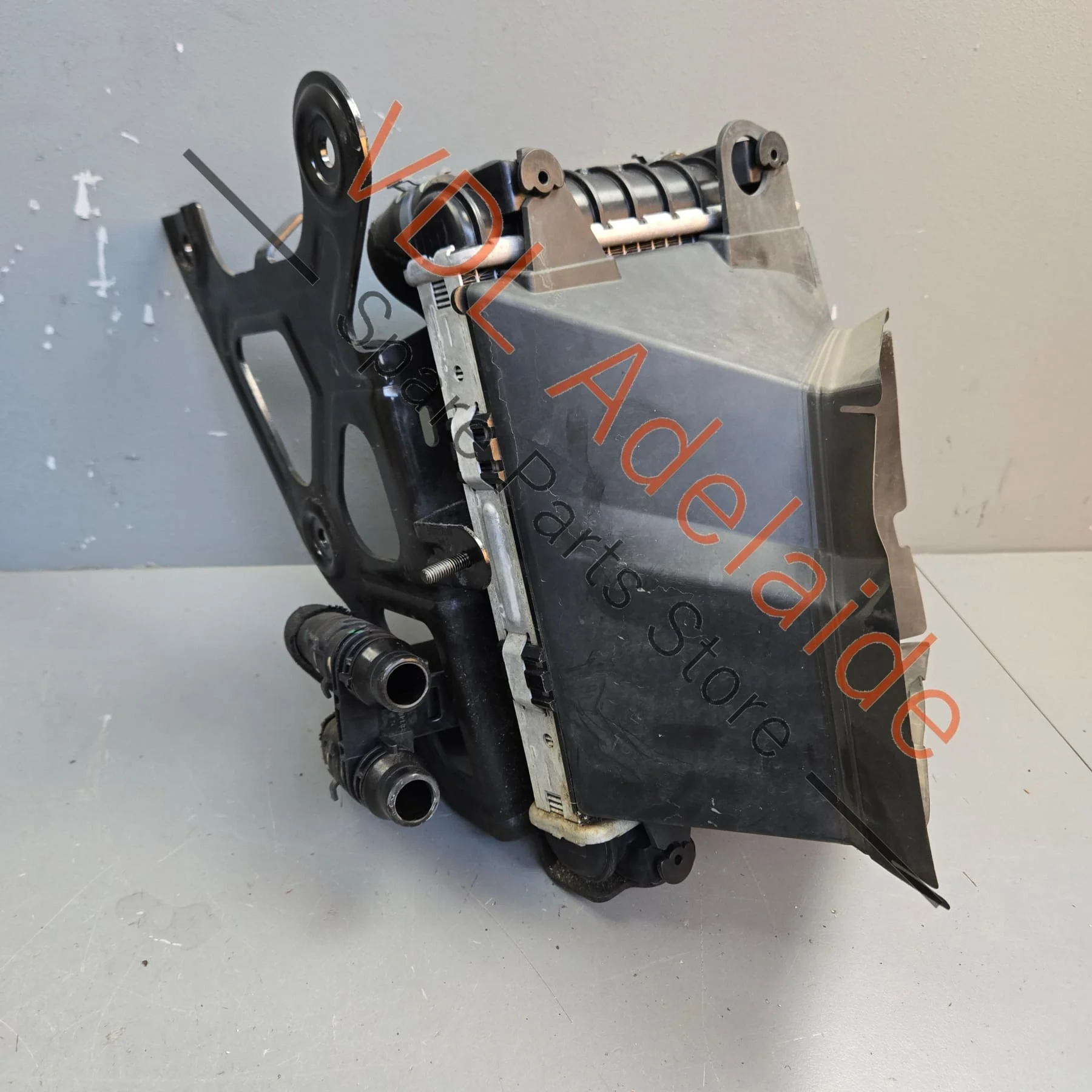 VW Golf R MK7 7.5 Front Left Small Additional Radiator Cooler Assembly 5Q0121251HA 5Q0121093BF 5G0117333C - Image 4