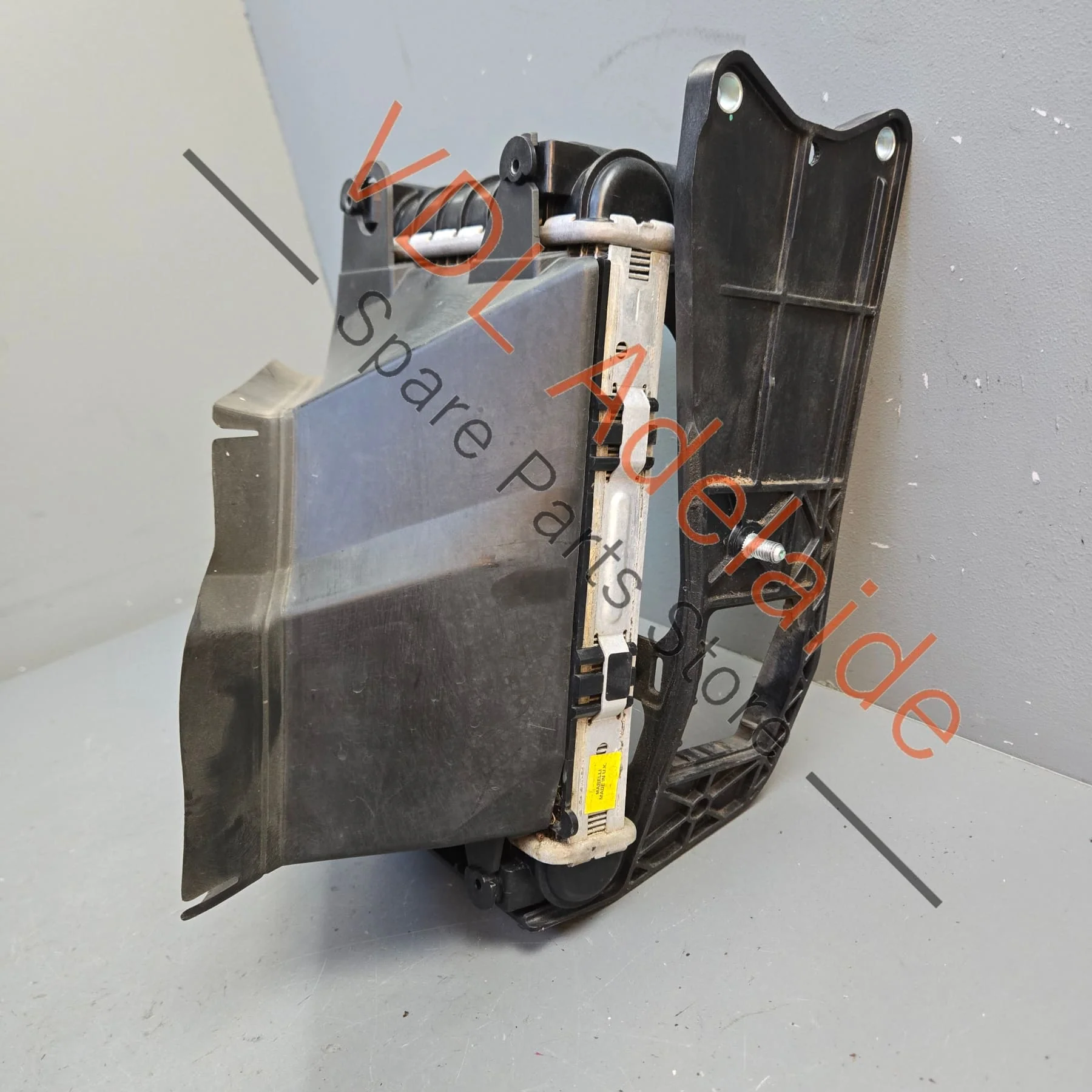 VW Golf R MK7 7.5 Front Right Small Additional Radiator Cooler Assembly 5Q0121251HA 5Q0121093FA 5G0117334C - Image 2