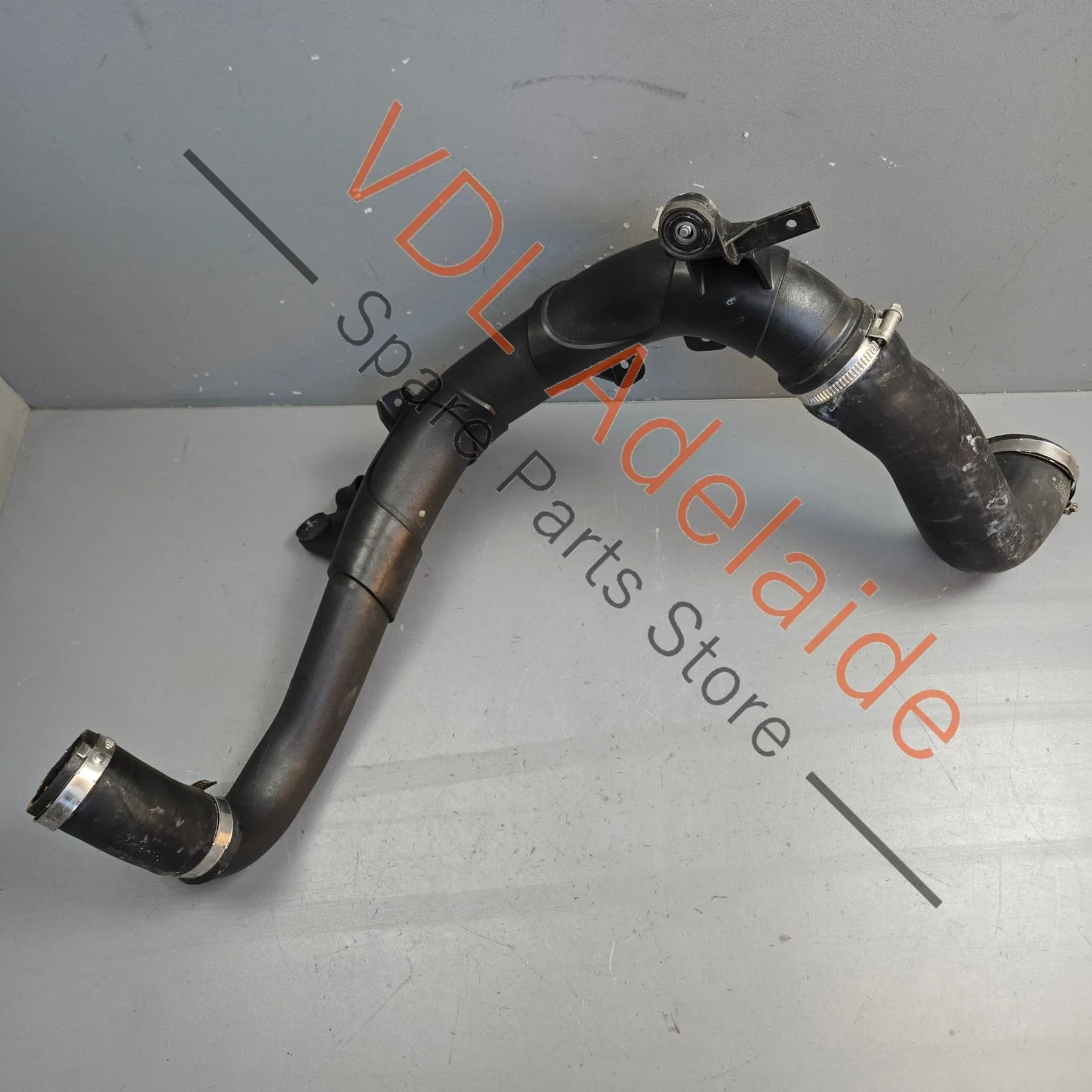 VW Golf R Left Intake Pipe from Intercooler 5Q0145840B - Image 3