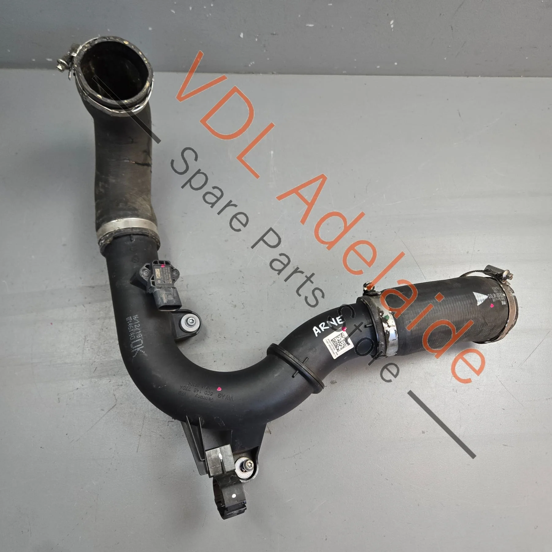 VW Golf R Right Intake Pipe from Intercooler 6C0145770A 5Q0145834