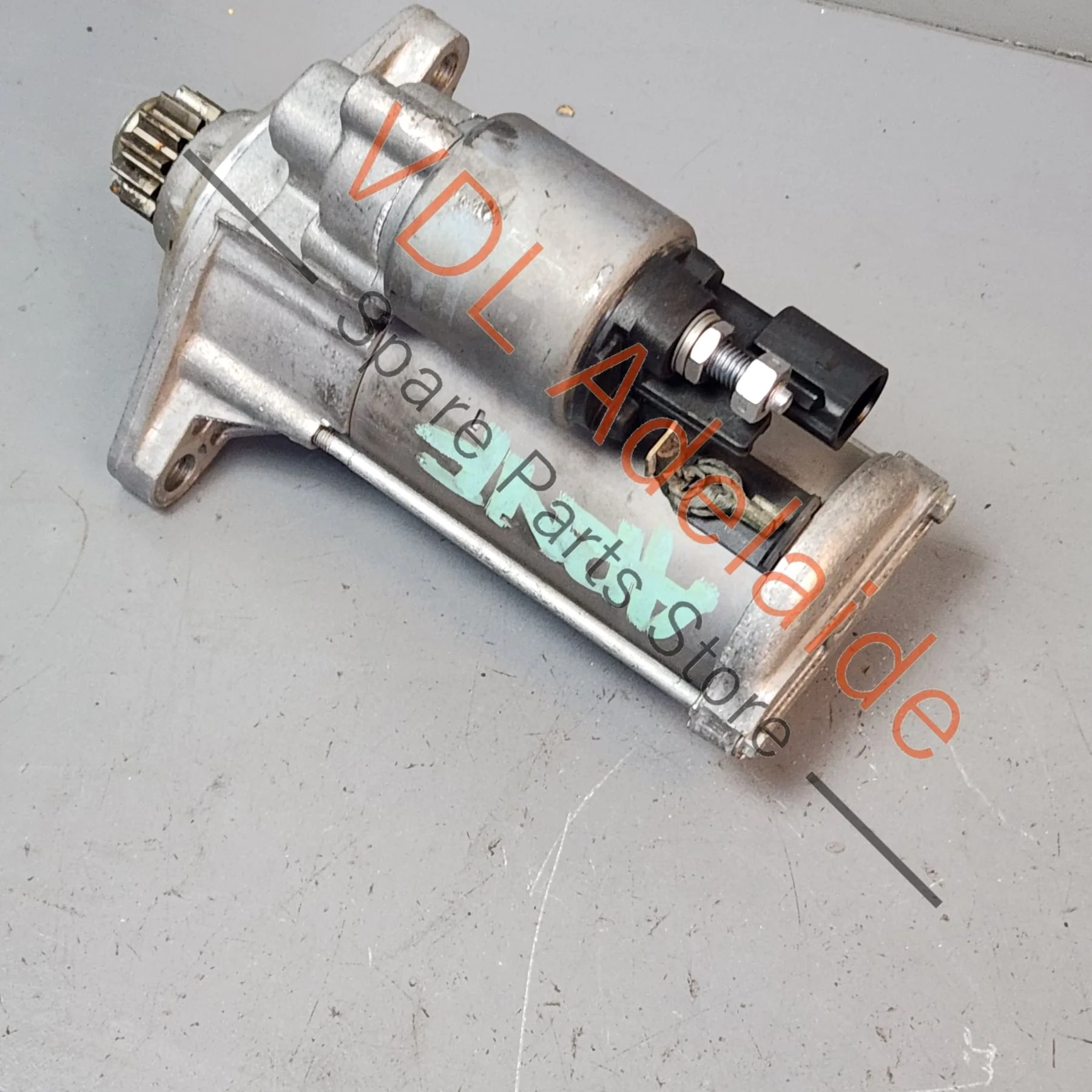 VW Golf 2.0 1.1KW Starter Motor Bosch 02E911024B 02E911022H