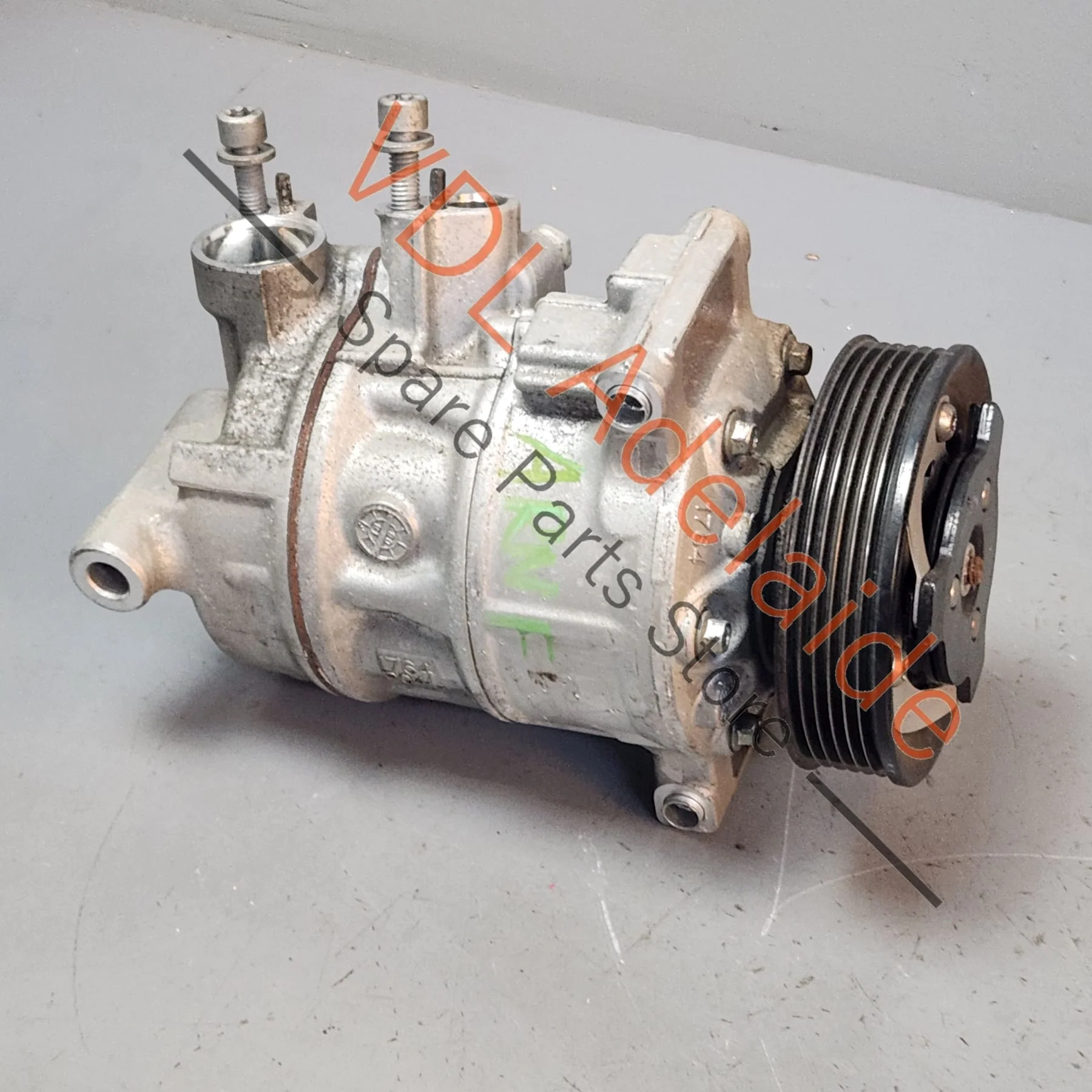VW Golf MK7 AC Air Compressor 5Q0820803M