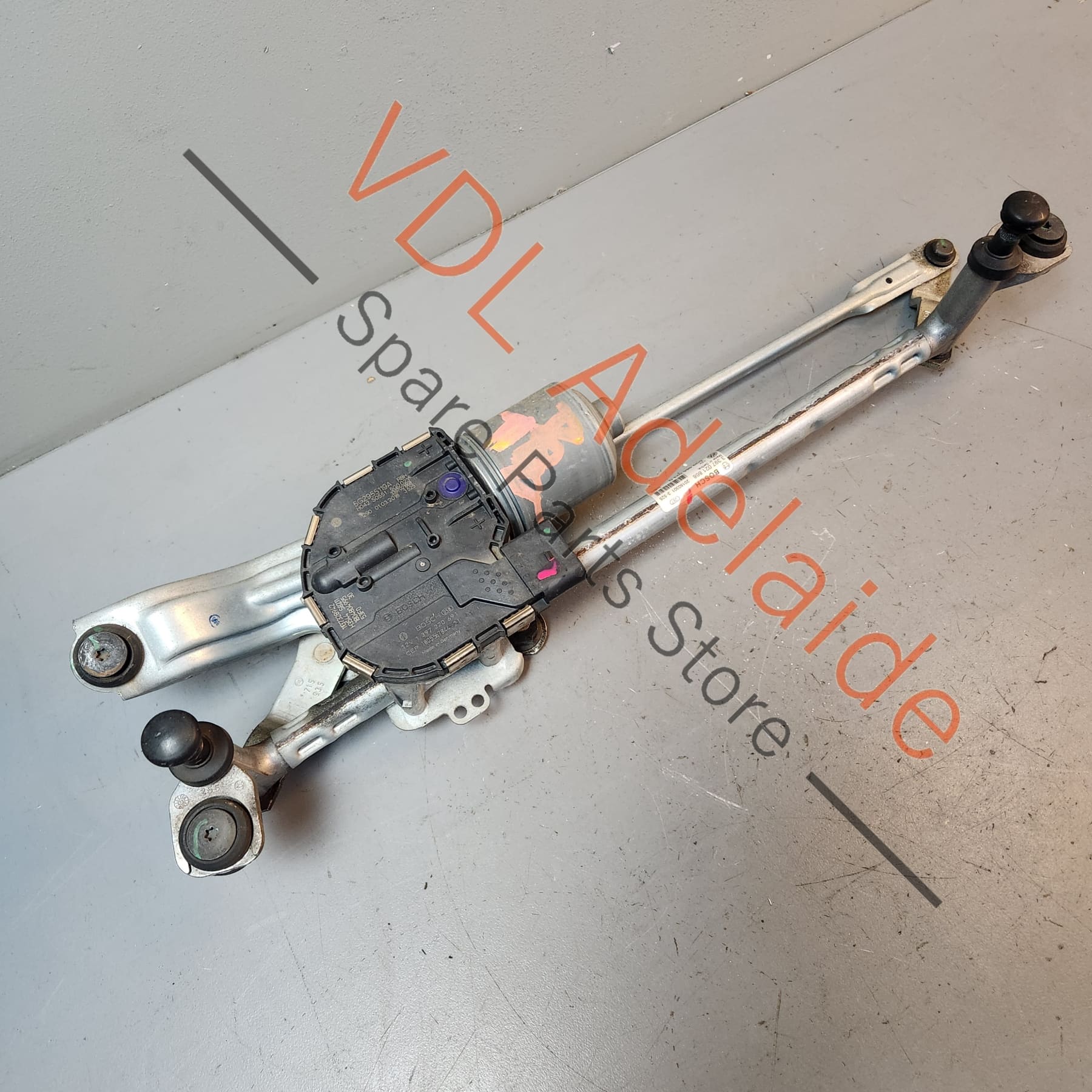 VW Golf MK7 Front Windscreen Windshield Wiper Motor Assembly 5G2955023C