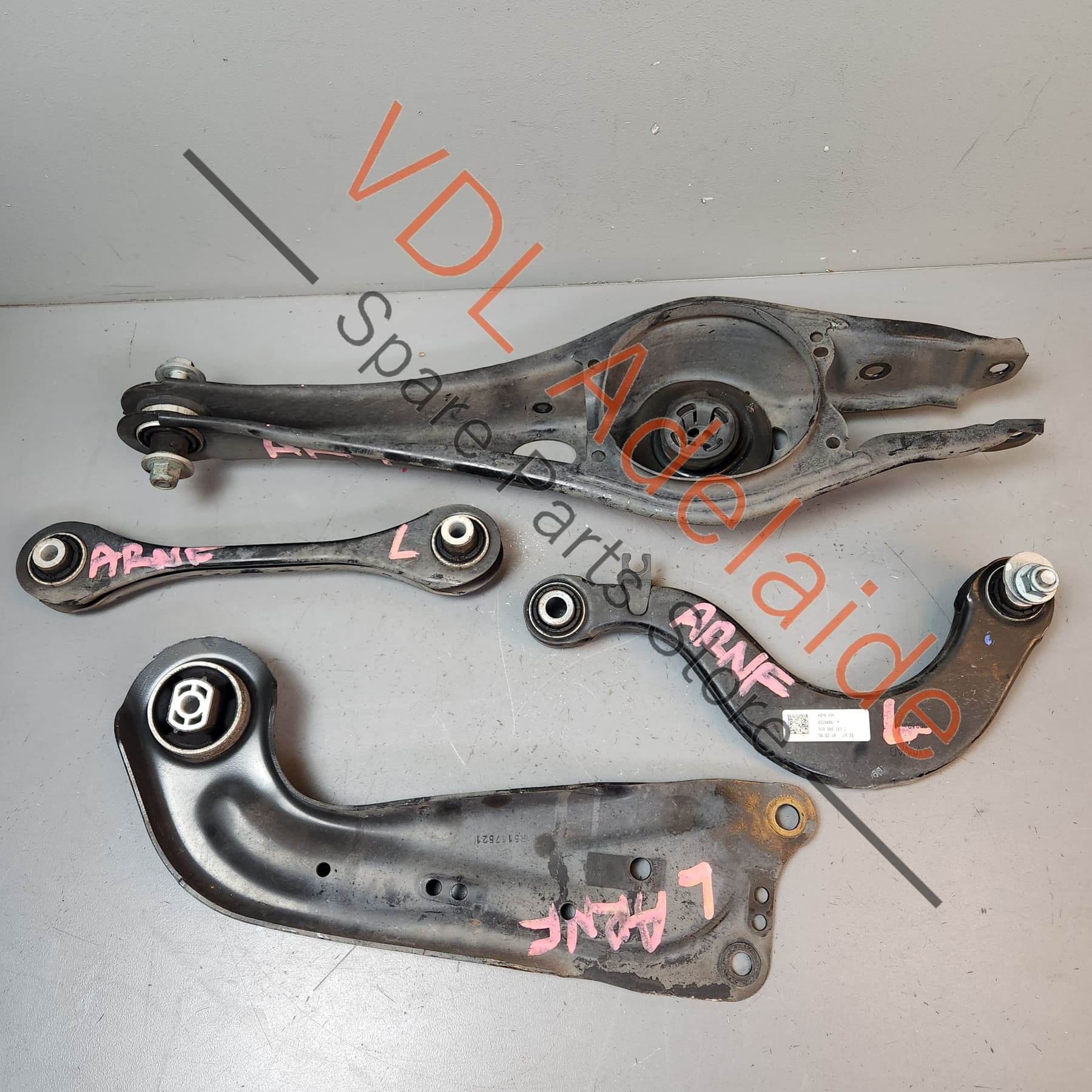 VW Golf MK7 Left side set Rear Suspension Control Arms Wishbone 5Q0505311D 5Q0505323D 5Q0505223D