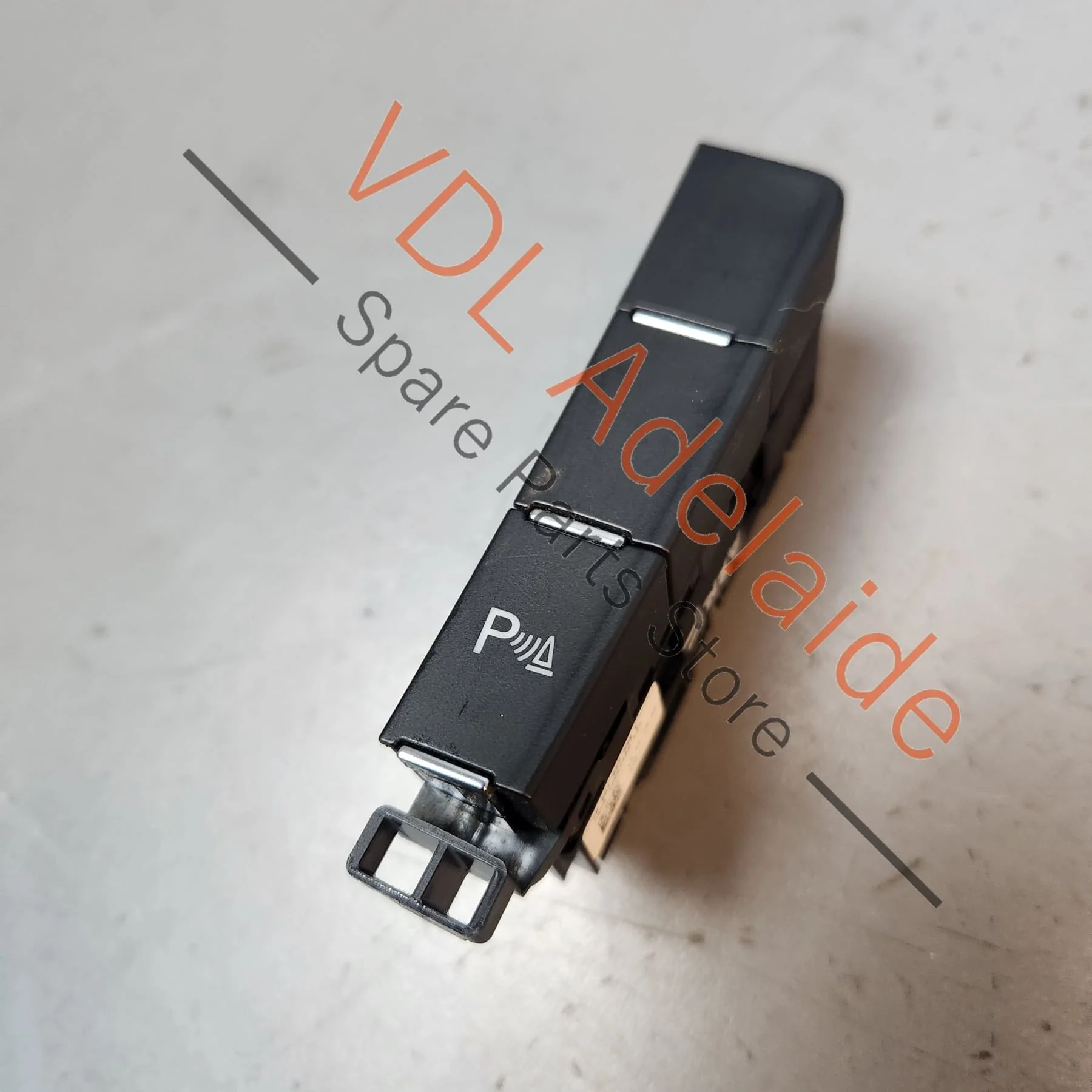 VW Golf MK7 7.5 Centre Console Button for Parking Aid Switch 5G1927238F WZU