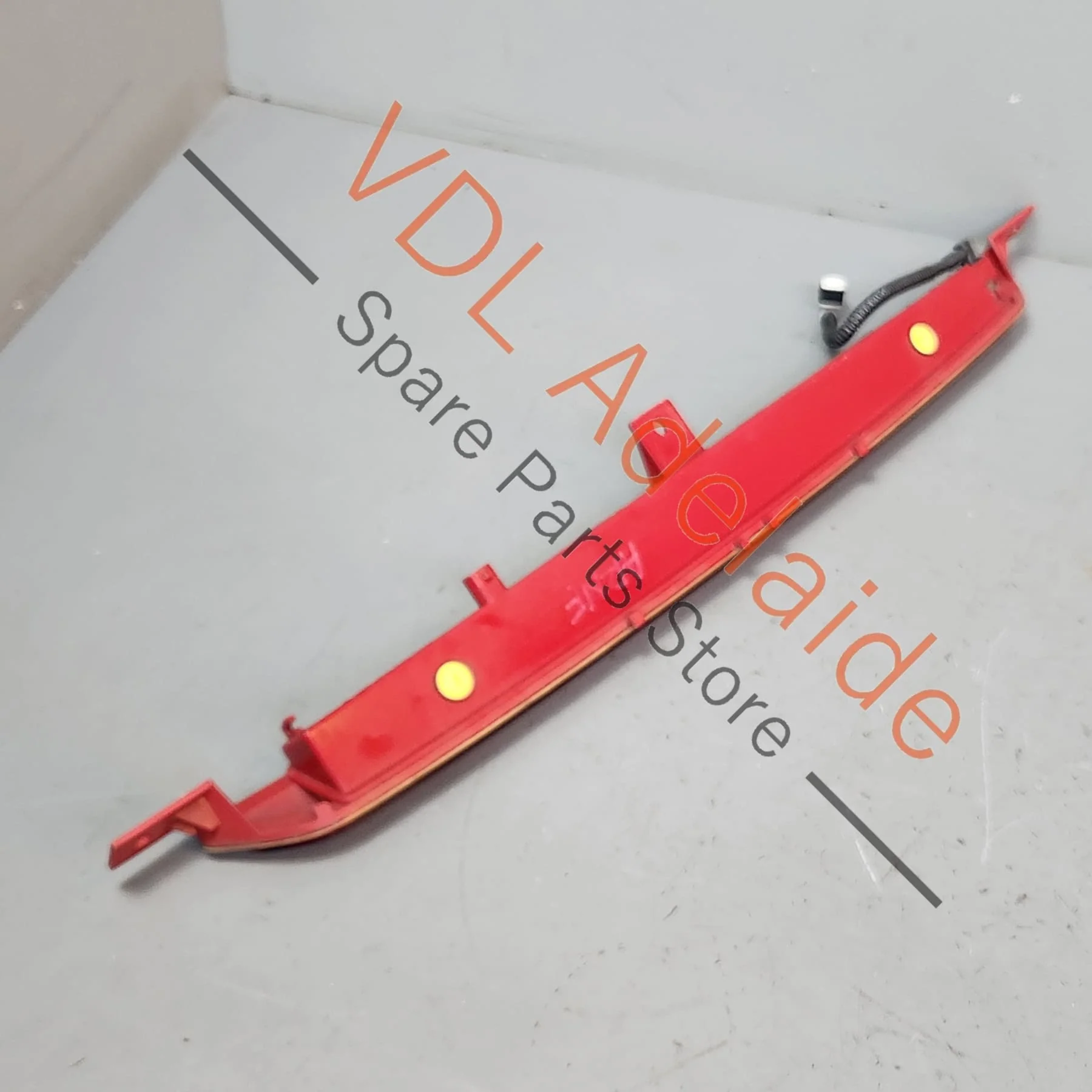 VW Golf MK7 7.5 Gti Rear Spoiler Mount 3rd Brake Light Middle 5G6945087A - Image 5