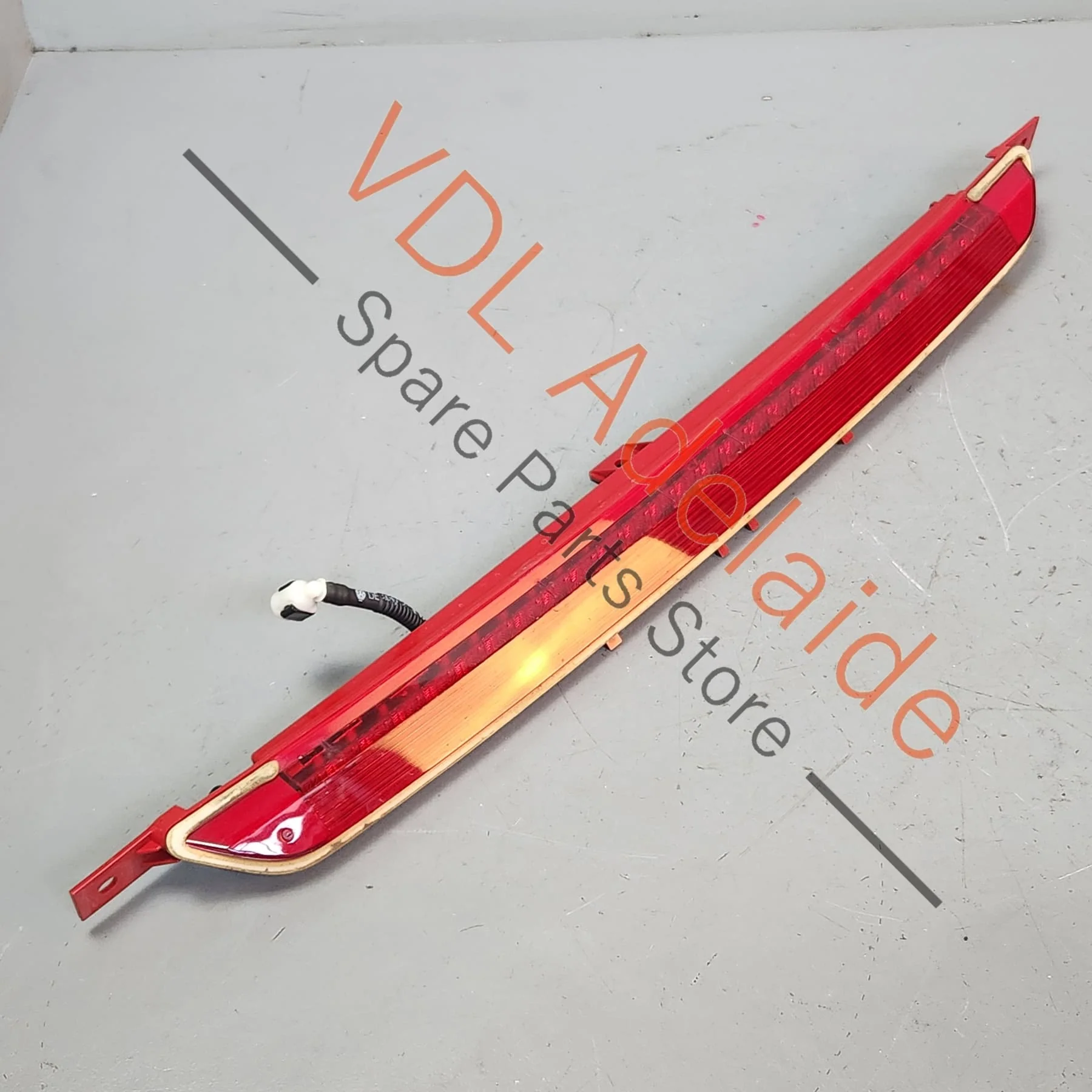 VW Golf MK7 7.5 Gti Rear Spoiler Mount 3rd Brake Light Middle 5G6945087A - Image 6