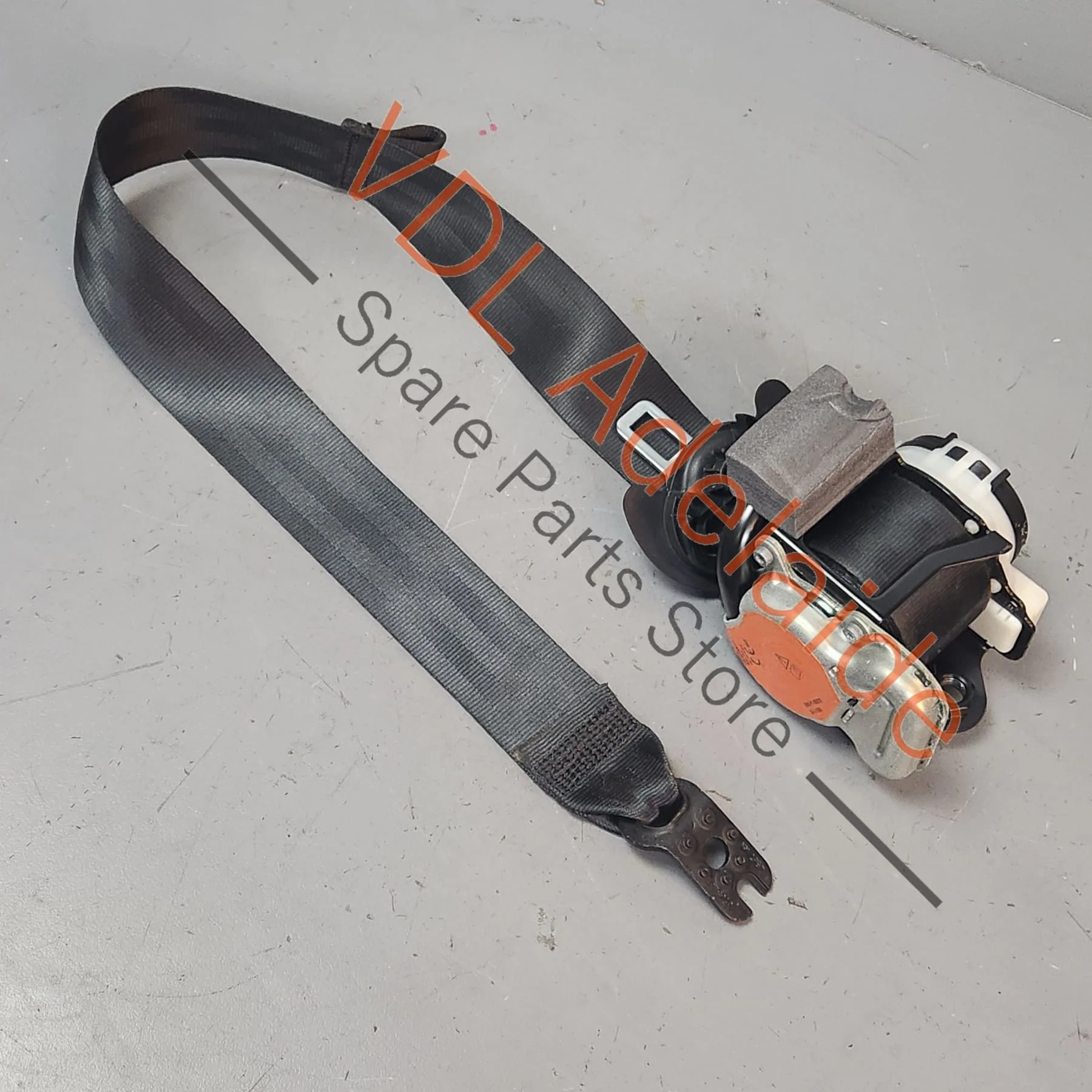 VW Golf MK7 7.5 Front Left Seatbelt 5G4857705N RAA