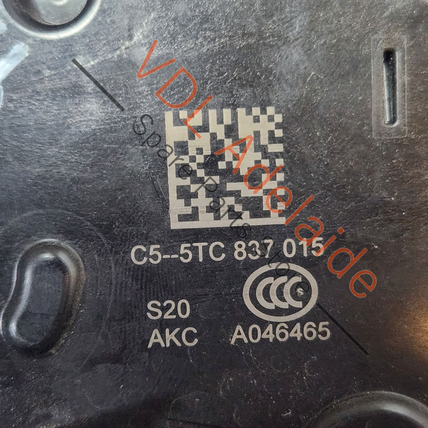VW Golf Crafter Audi Q3 RSQ3 Front Left Door Lock Mechanism 5TC837015 - Image 2