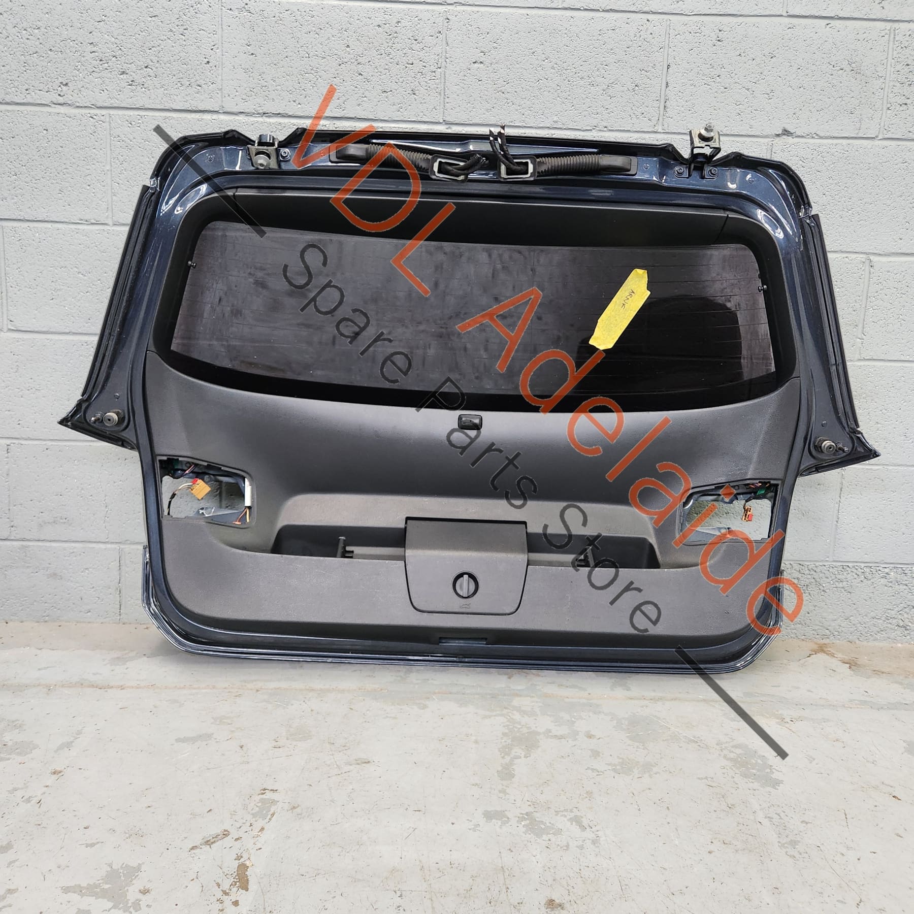 VW Golf MK7 Bootlid Boot Trunk Rear Hatch Lid Door Panel Shell w Green Glass, Dark Iron Blue Metallic 8P8P LD5G 5G6827025K 5G6845051BJ NVB - Image 6