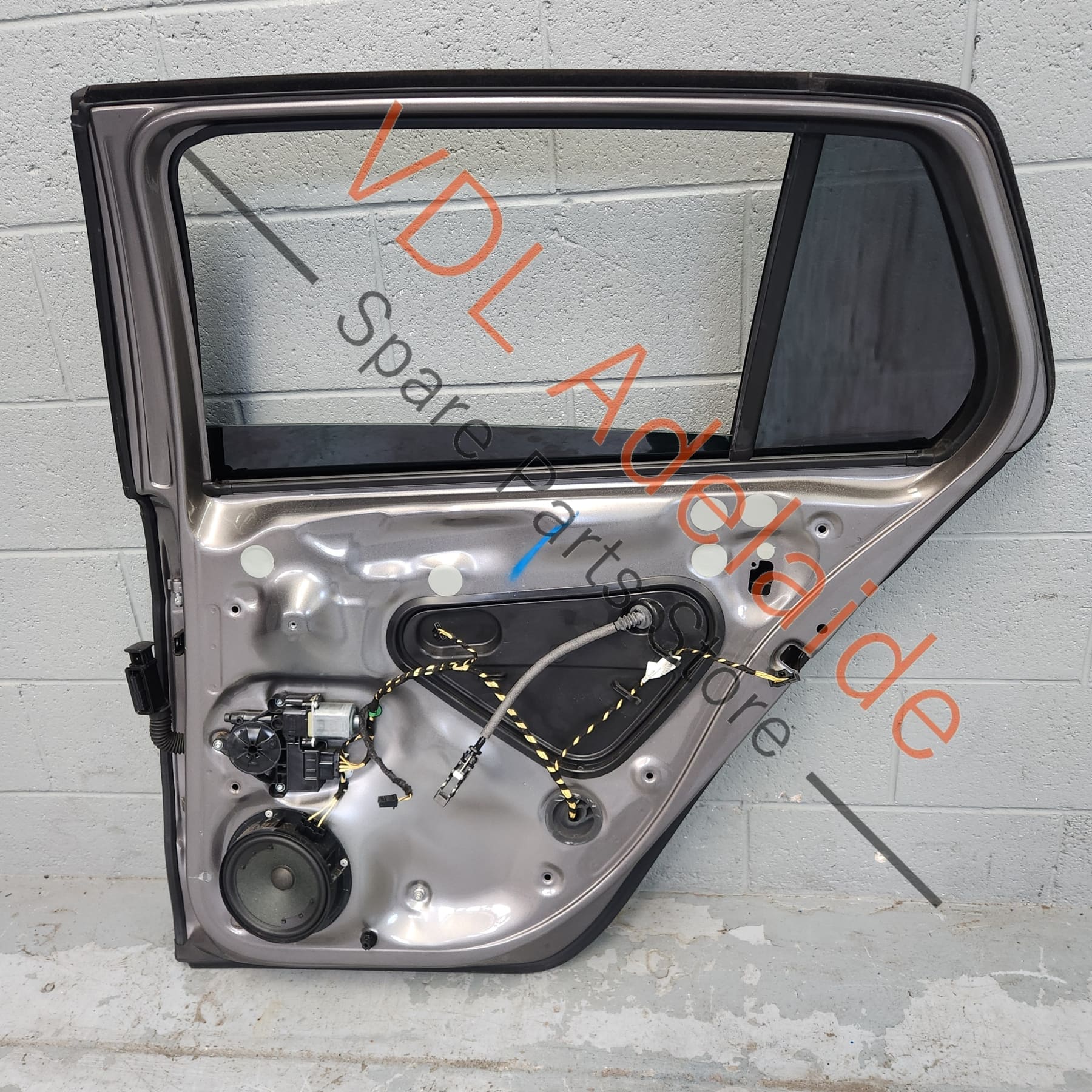 VW Golf MK7 Rear Right Door Shell Panel Limestone Grey LA7N Z1 A7N - Image 4