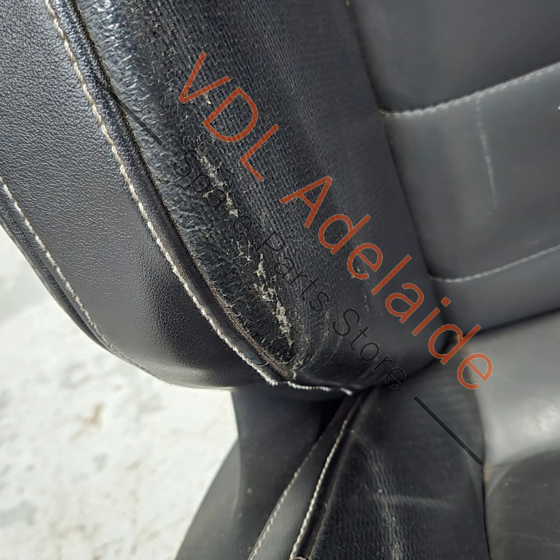 VW Golf R MK7 Wolfsburg Front Right Seat Drivers Carbon Leather - Image 6