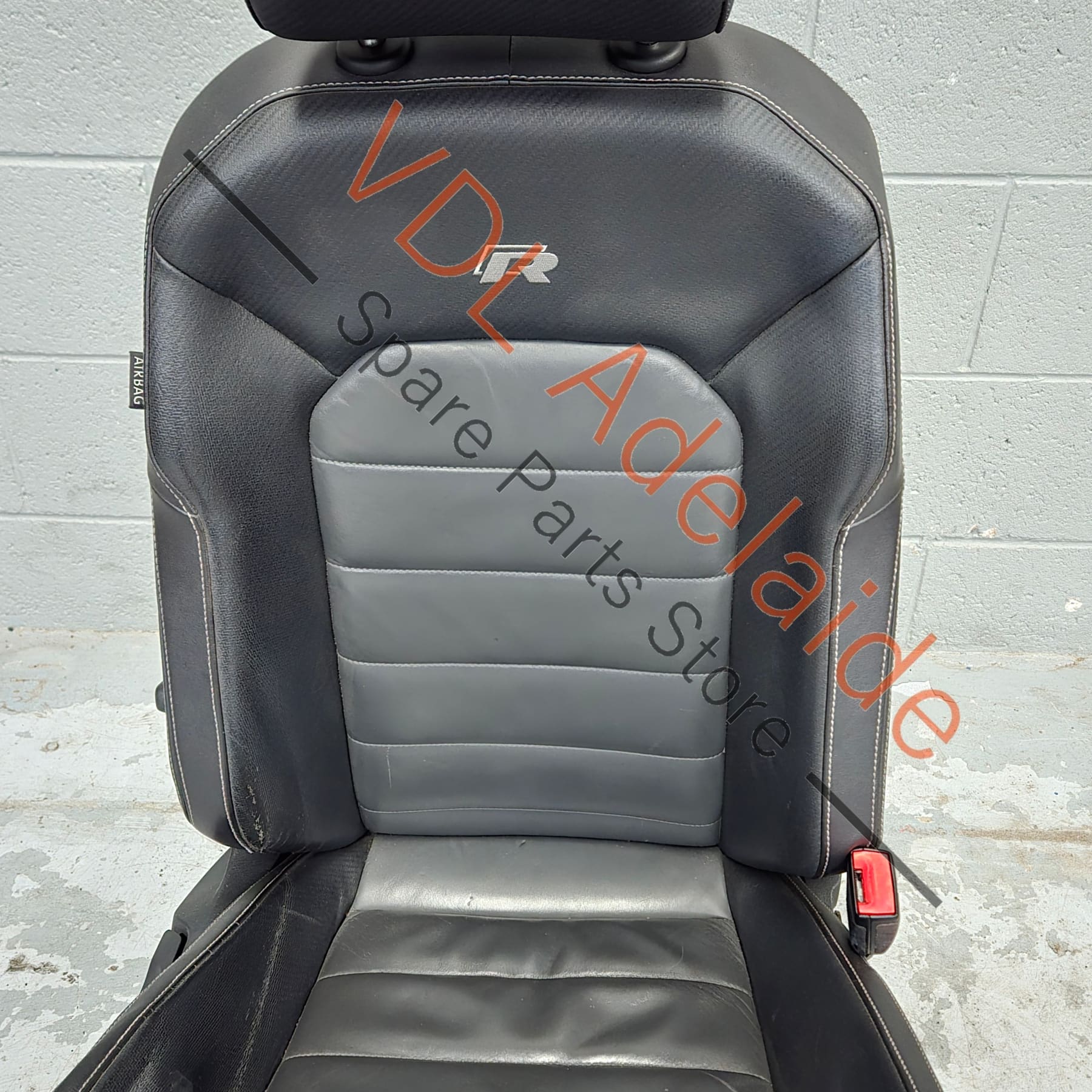VW Golf R MK7 Wolfsburg Front Right Seat Drivers Carbon Leather - Image 9