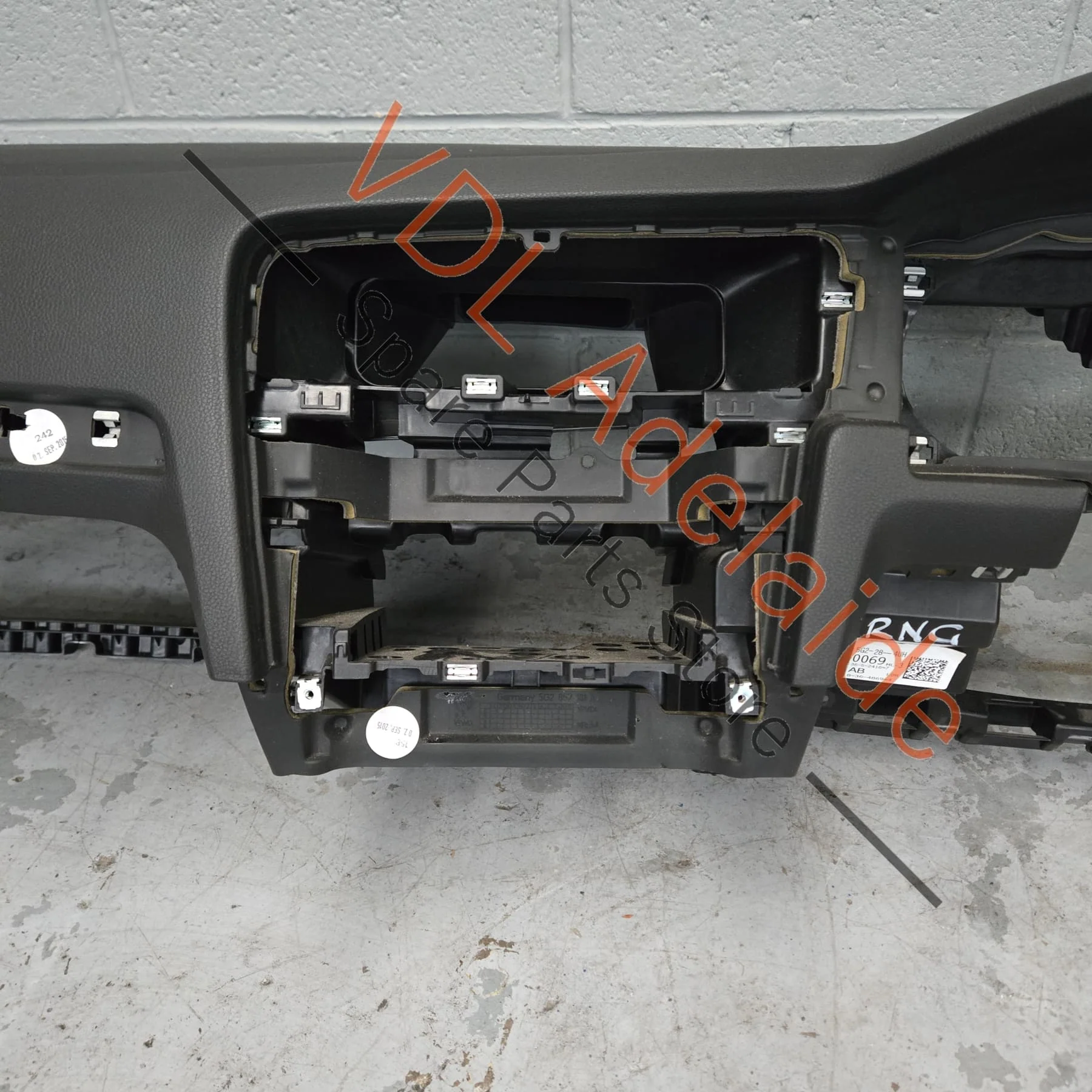 VW Golf MK7 7.5 Dashboard & Airbag Kit - Image 7