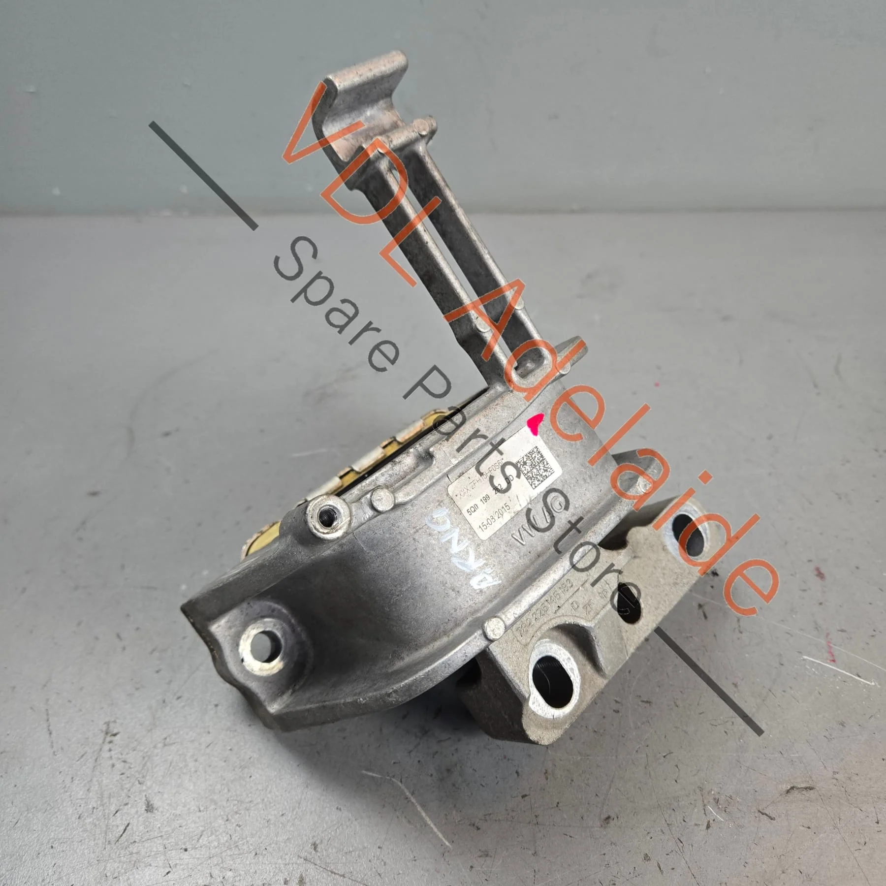 Volkswagen VW Golf Gti Mk7 Right Side Engine Mount Mounting 5Q0199262DD 5Q0199262BK