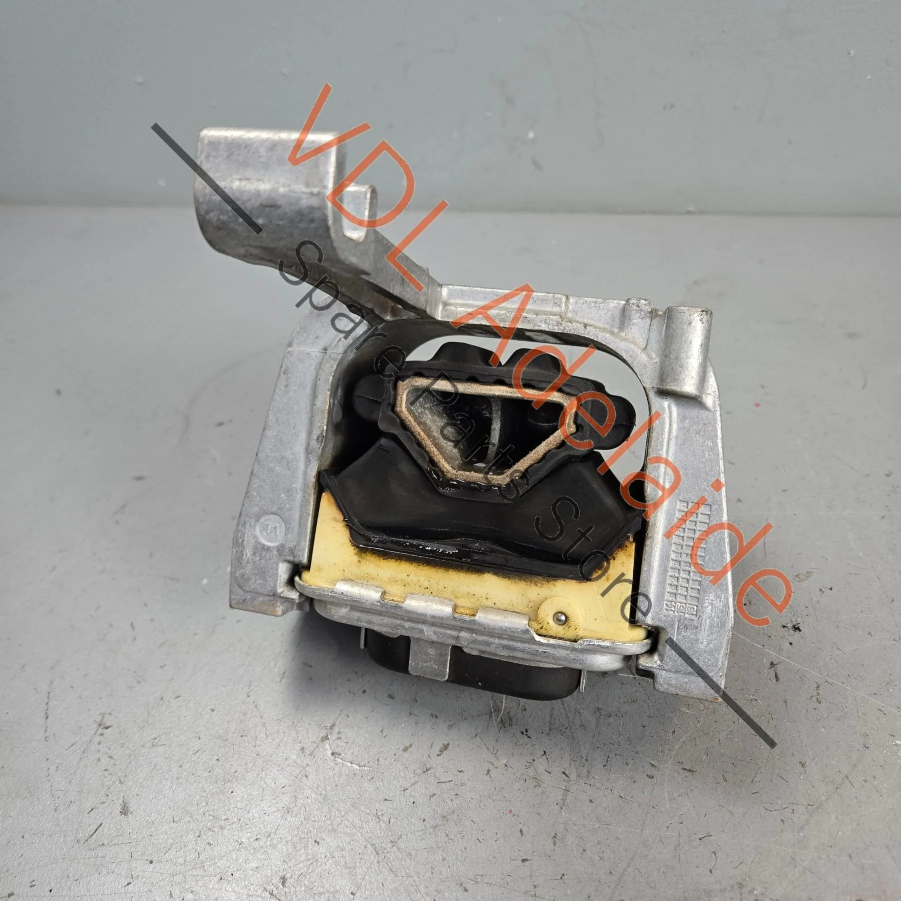 Volkswagen VW Golf Gti Mk7 Right Side Engine Mount Mounting 5Q0199262DD 5Q0199262BK - Image 2