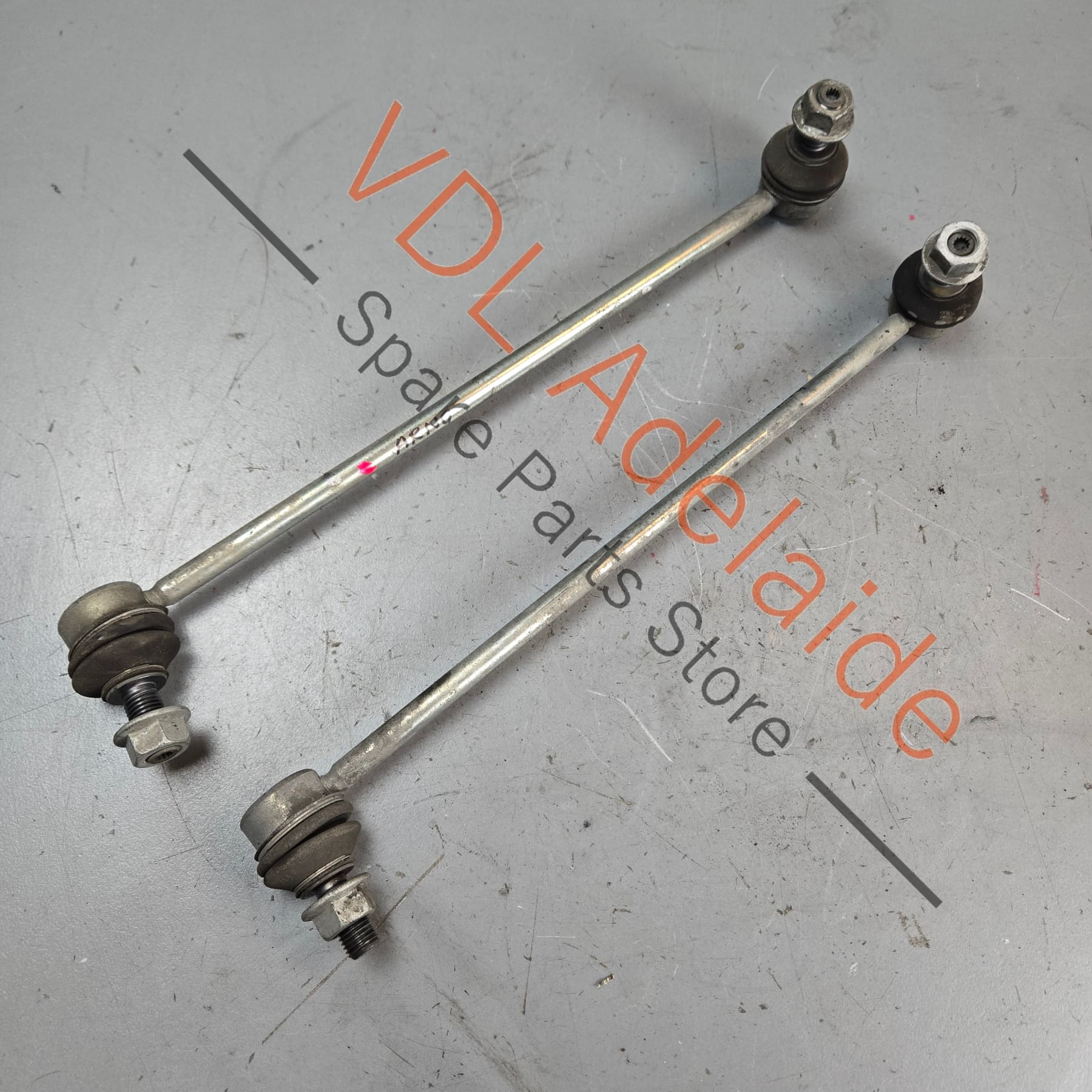 VW Golf MK7 Audi A3 S3 8V Front Suspension Swaybar Coupling Rod Link Set 5Q0411315D