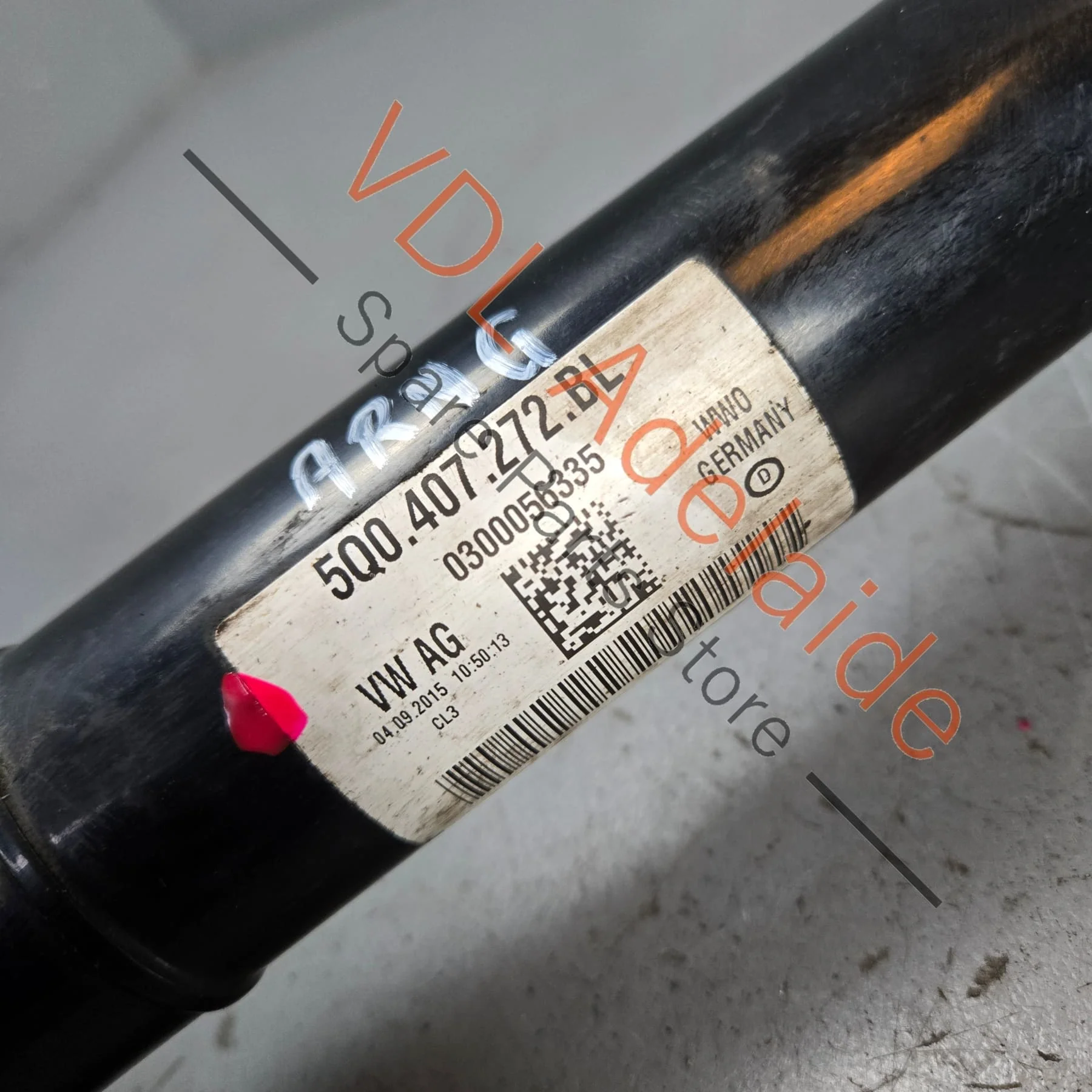 VW Golf R MK7 Front Right Axle Driveshaft CV Joint 5Q0407272BL 5Q0407272FN - Image 2