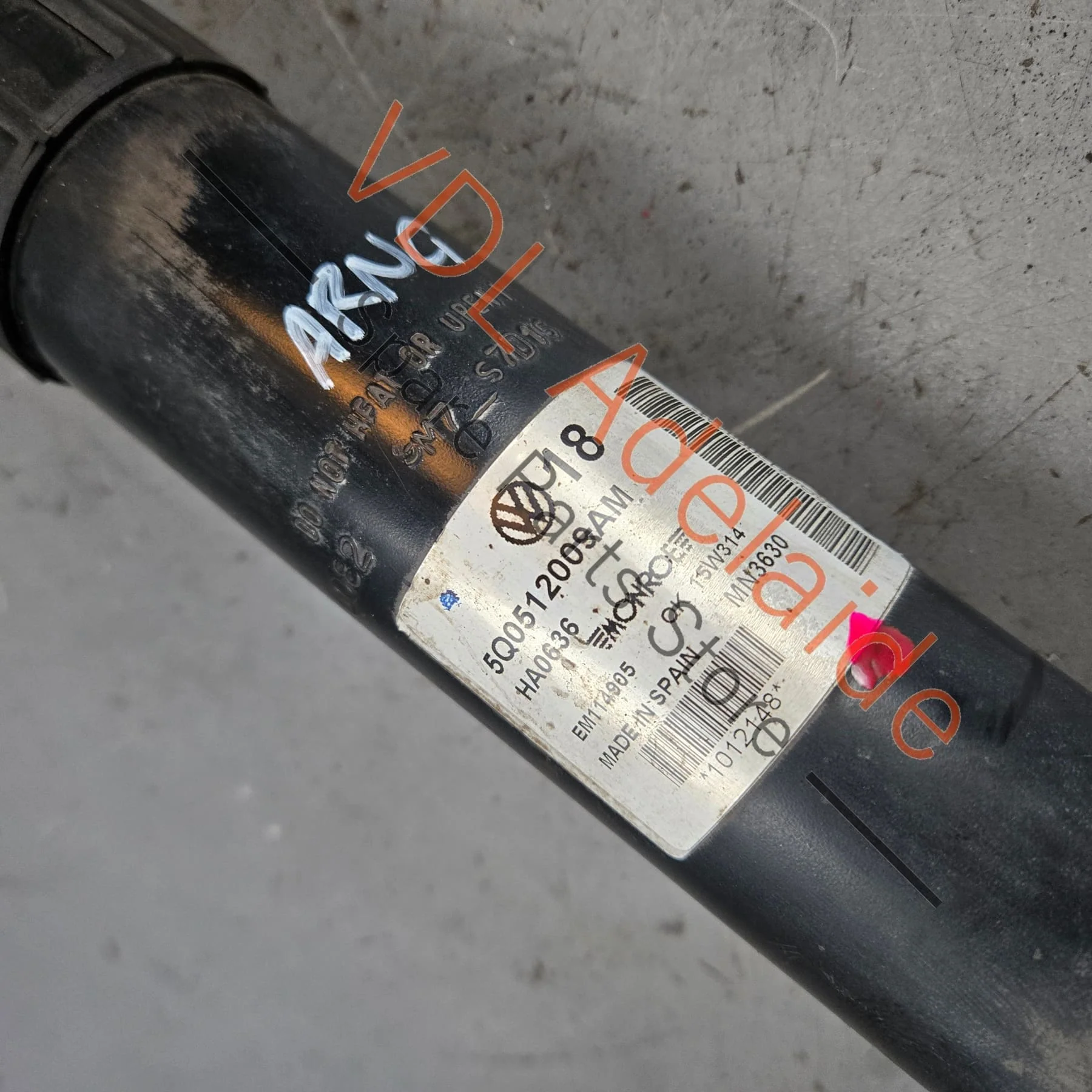 VW Golf R Rear Active Sports Electronic Shock Absorber 5Q0513045AM - Image 2