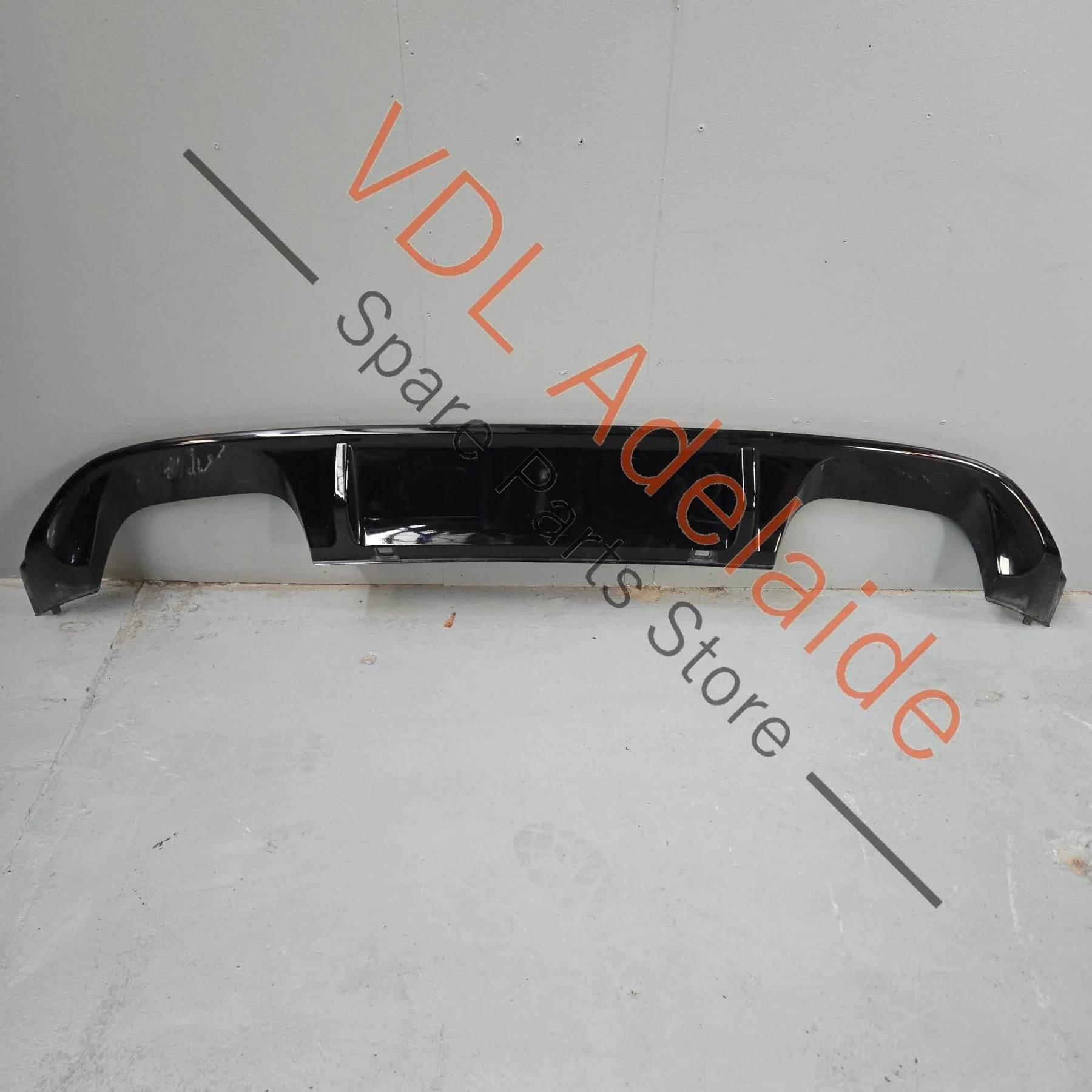 VW Golf R MK7 Rear Bumper Spoiler Diffuser 5G6807568N 041