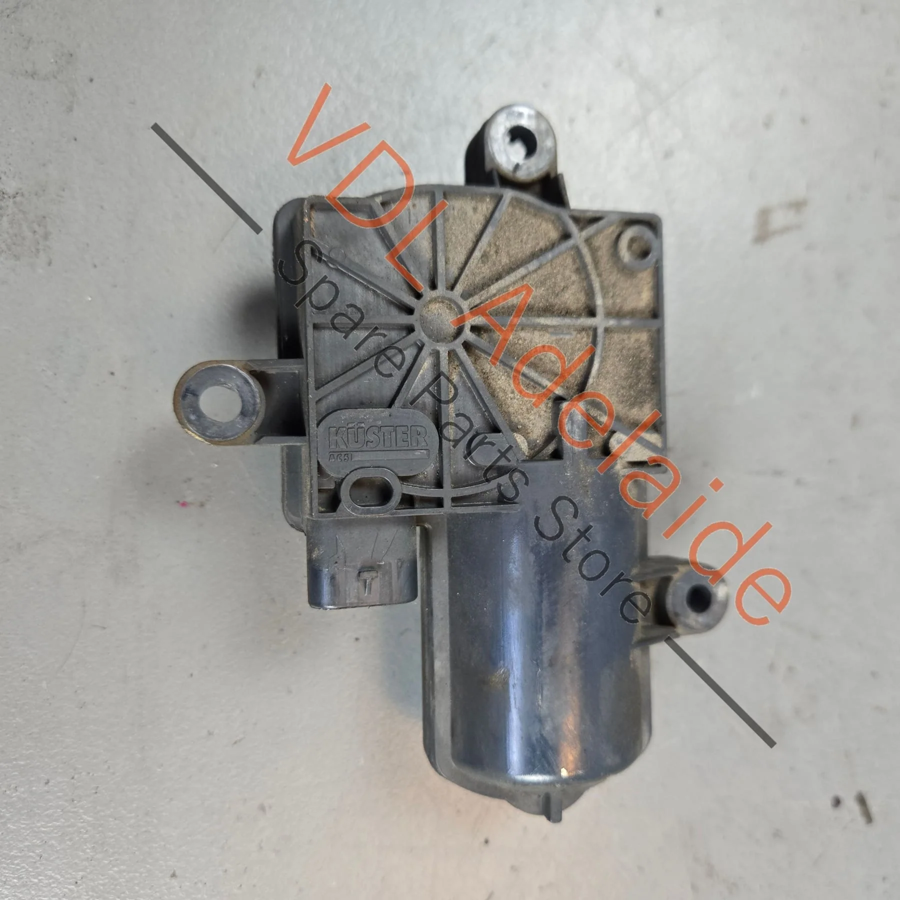 VW Audi Exhaust Flap Servo Motor with spring 4H0133246J - Image 2