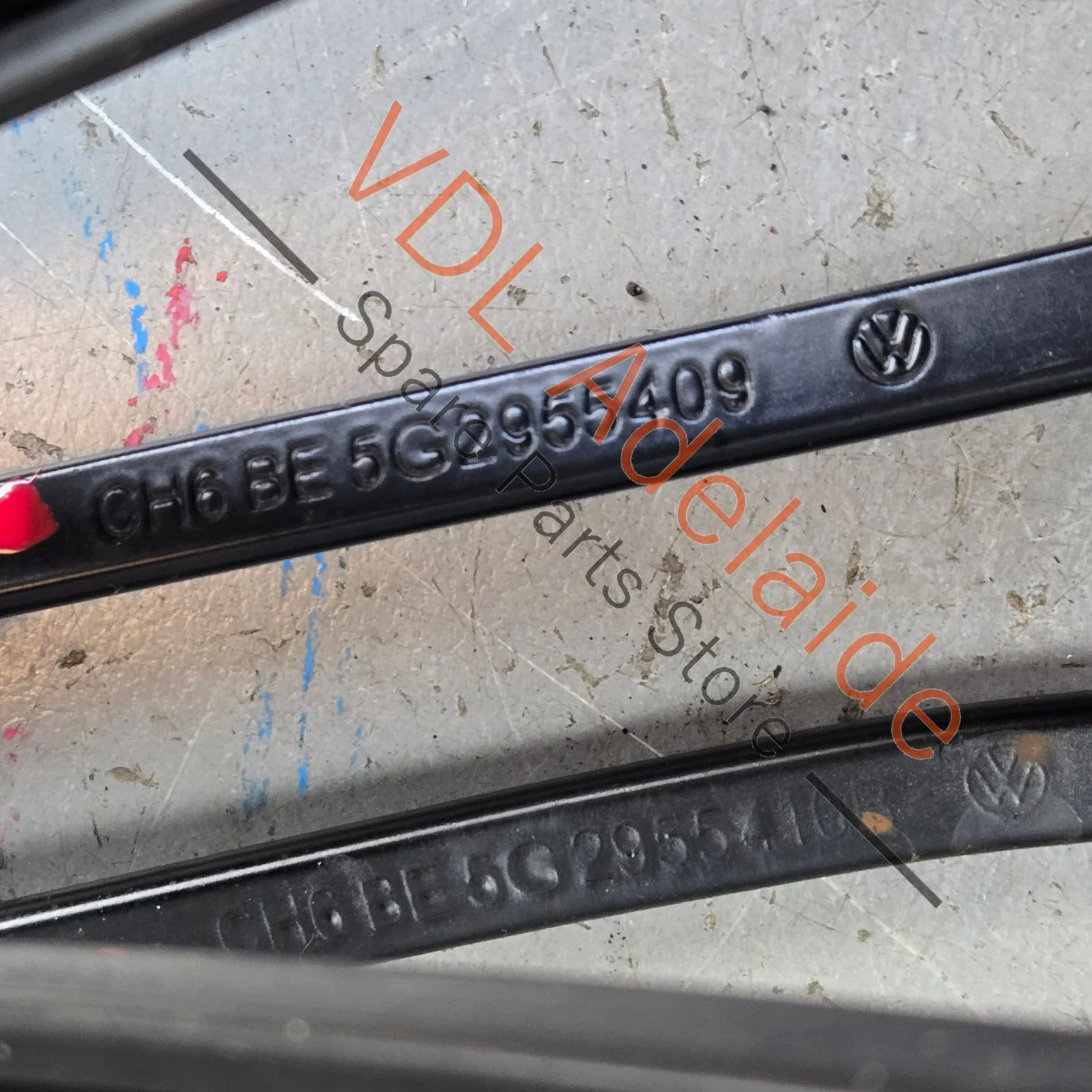 VW Golf MK7 Windscreen Wiper Arm Set Left & Right - Image 3