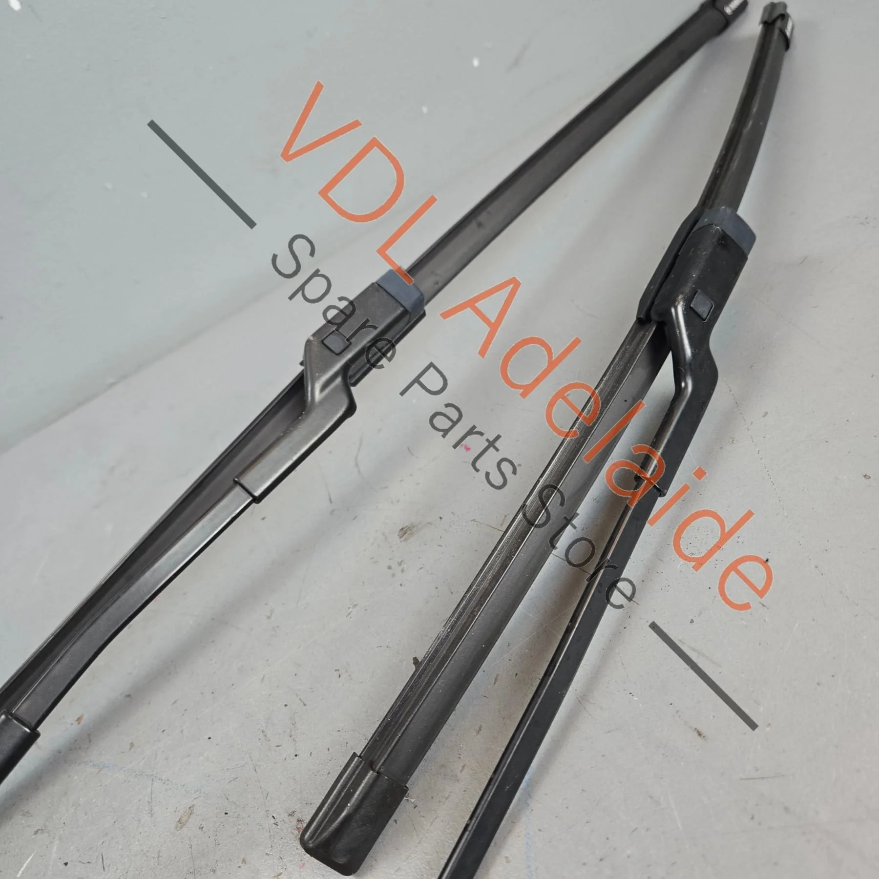 VW Golf MK7 Windscreen Wiper Arm Set Left & Right - Image 5
