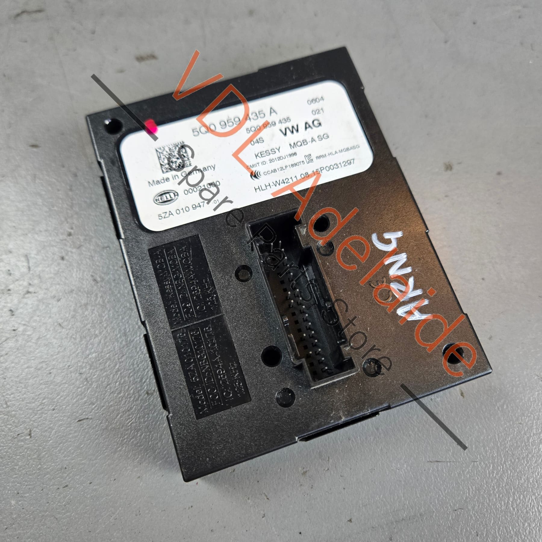 VW Golf MK7 7.5 KESSY Keyless Access Start Control Module 5Q0959435A 5Q0959435B