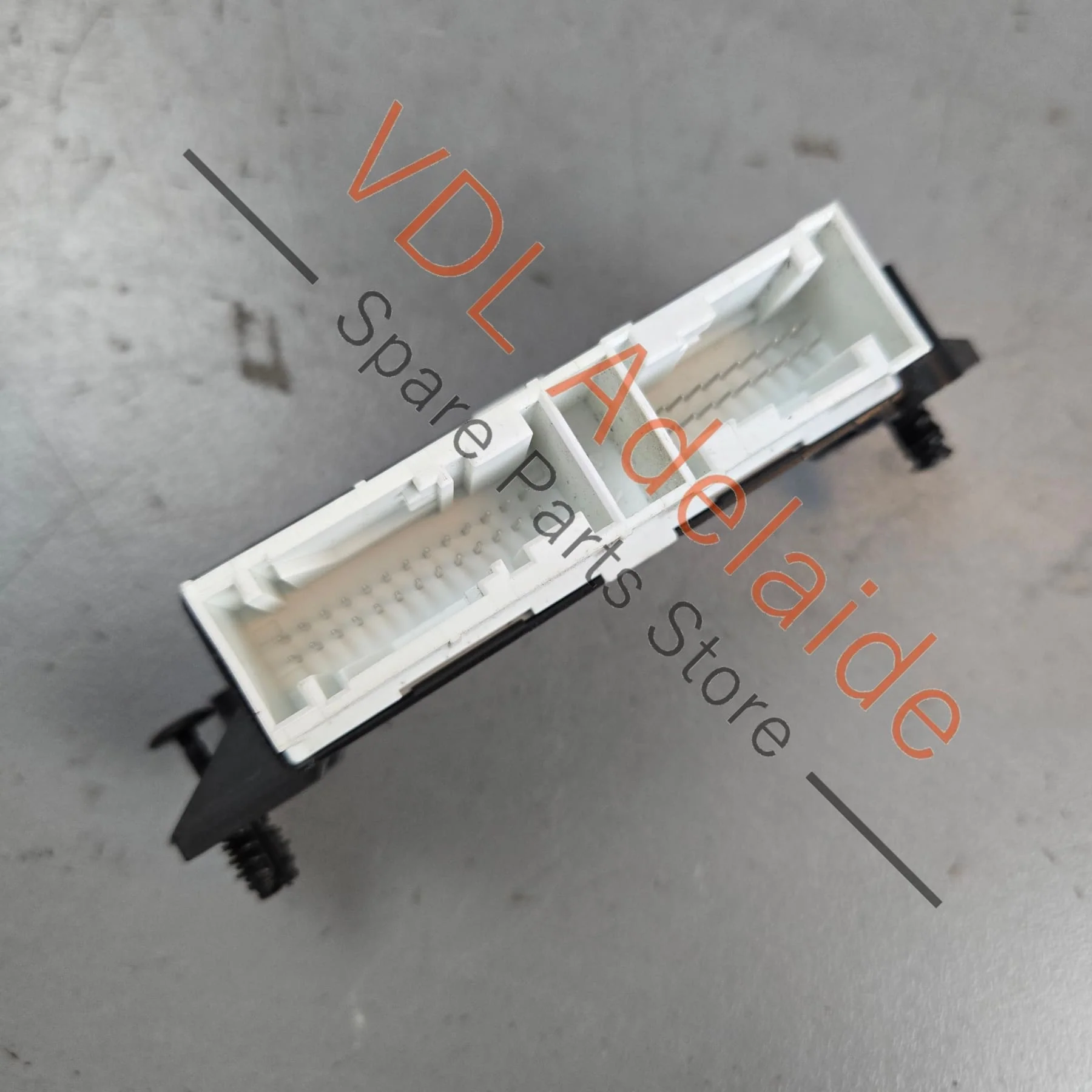VW Audi Control Module Unit for Parking Aid 5Q0919294K - Image 2