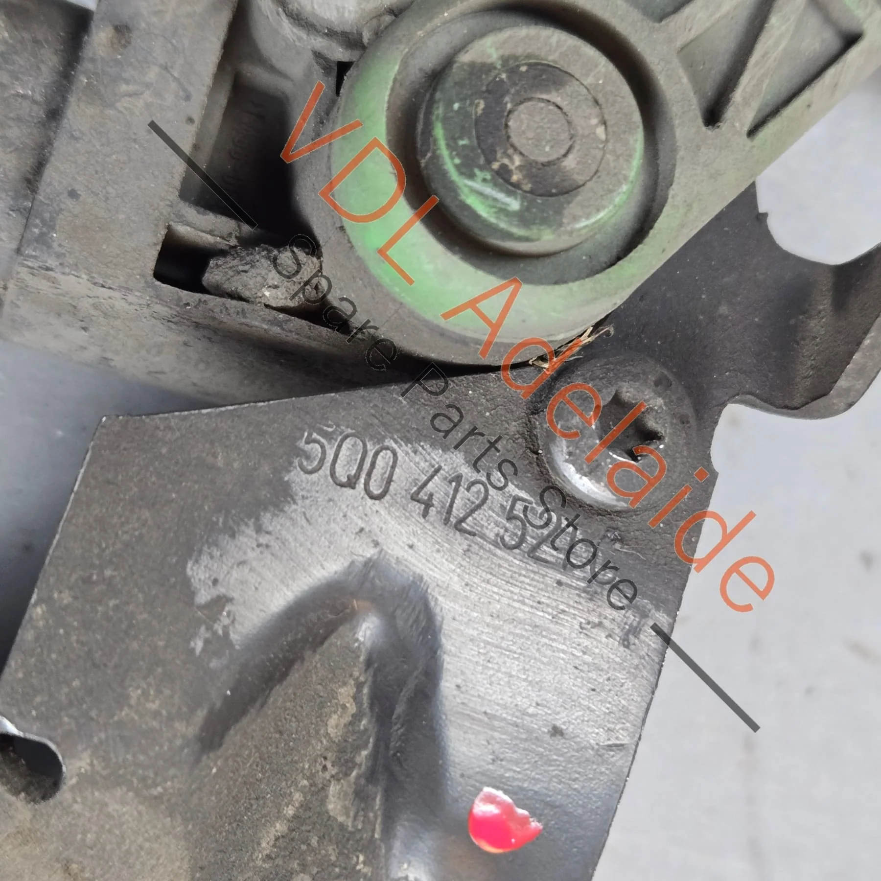 VW Golf MK7 7.5 Front Left Suspension Level Sensor With Poles 5Q0412521C - Image 2