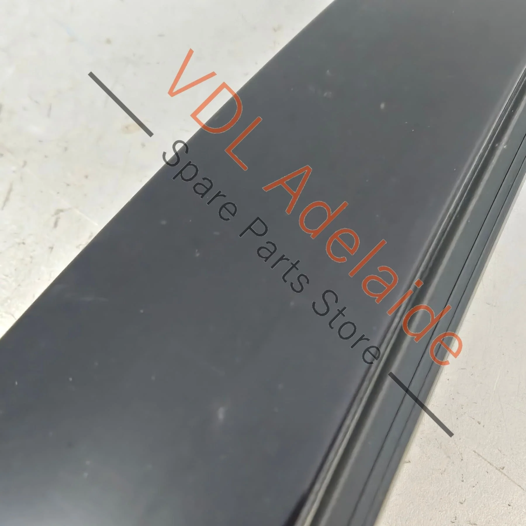 VW Golf Mk7 Gloss Black Rear Right B Pillar Exterior Trim for Door Window Frame 5G6839902B - Image 3