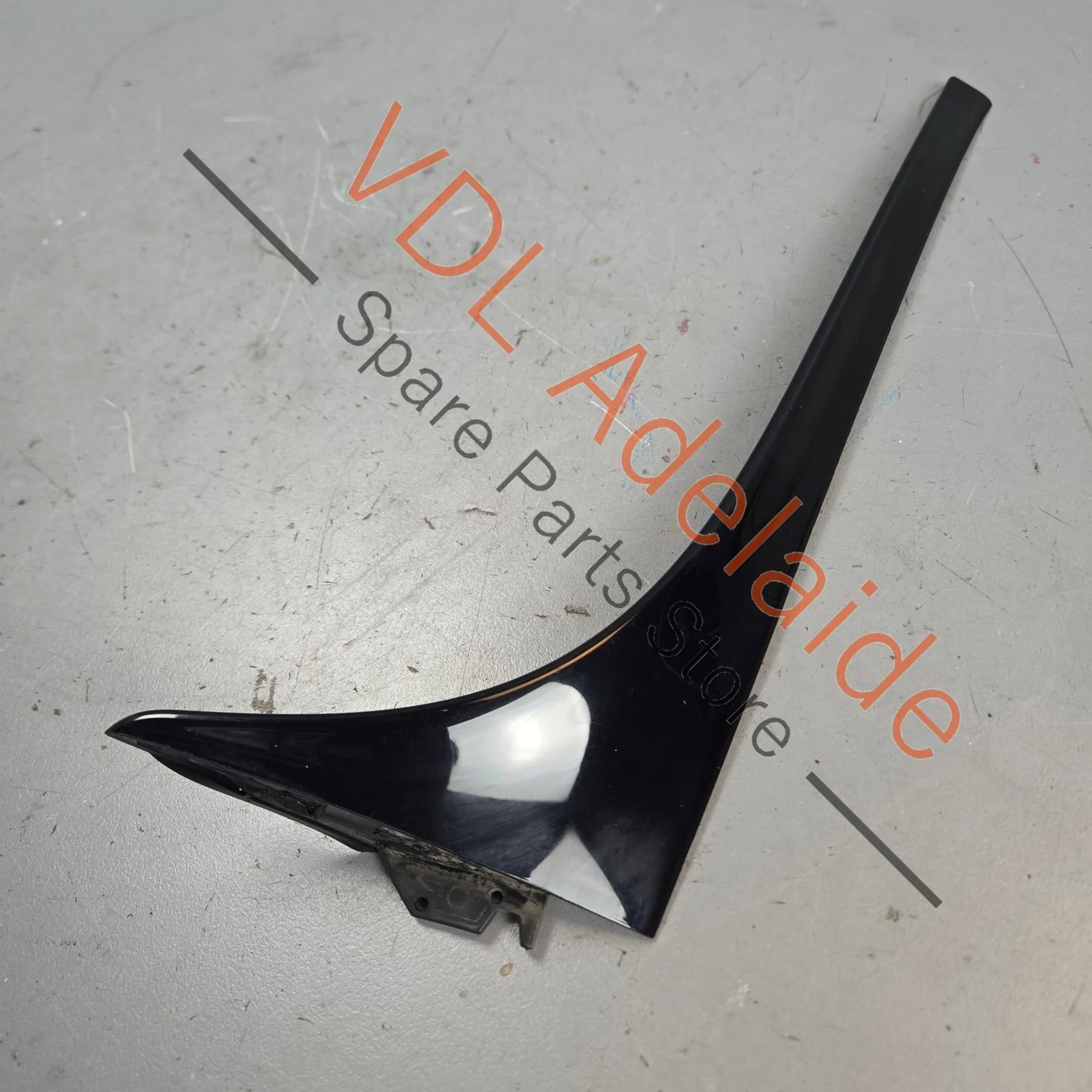 VW Golf MK7 7.5 Gti R Left Rear Window Spoiler Trim Molding 5G6805945C 041 - Image 3