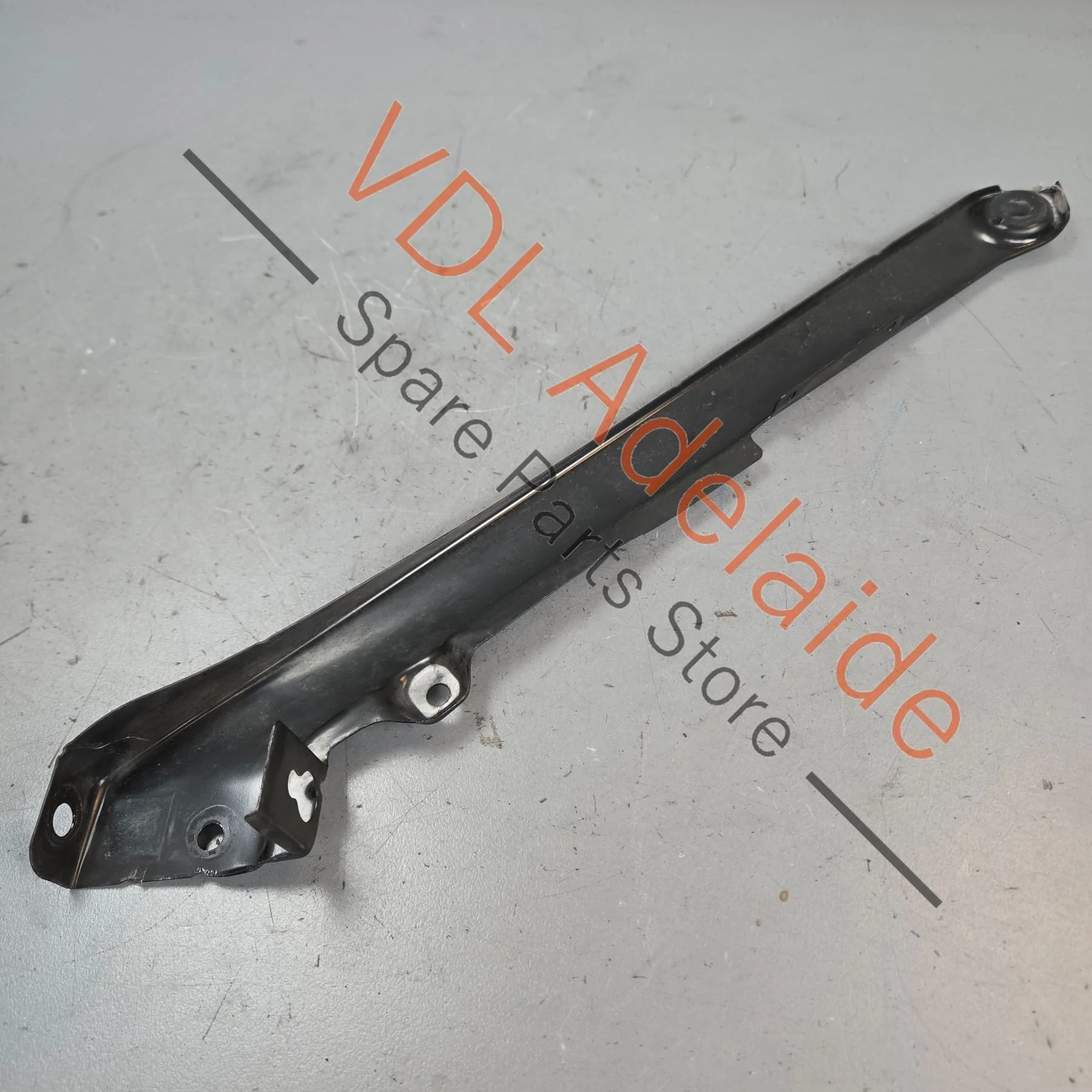 VW Golf MK7 Radiator Support Brace Metal Bracket Left above Headlight 5G0805931 - Image 4