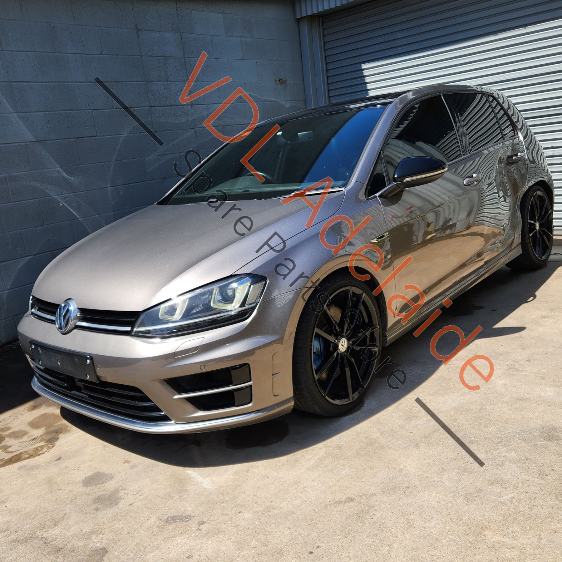 VW Golf R MK7 Windscreen Washer Bottle Tank Reservoir System - Image 9