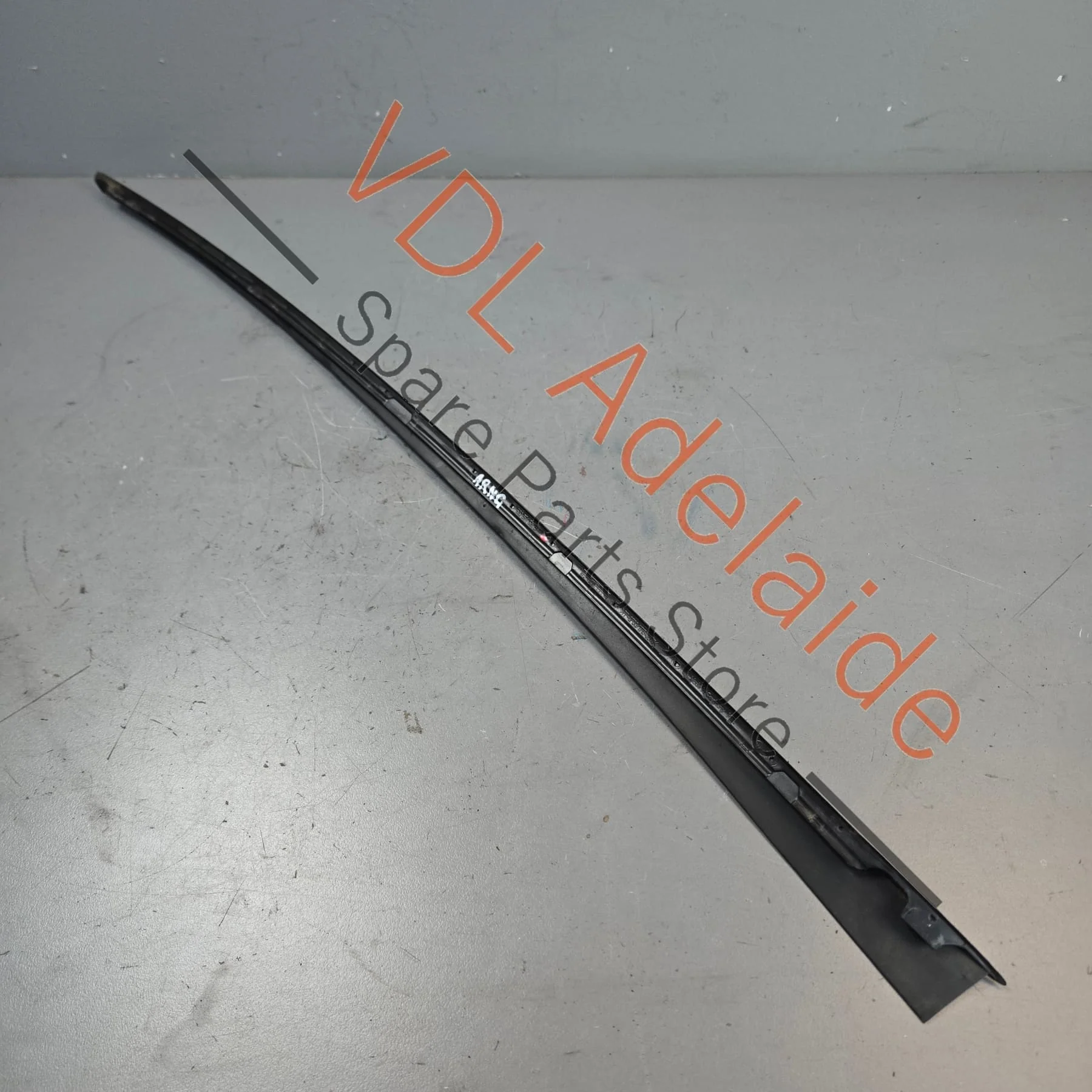 VW Golf MK7 Right Windscreen Water Deflector Edge Strip Trim Air Guide 5G0854328B - Image 3