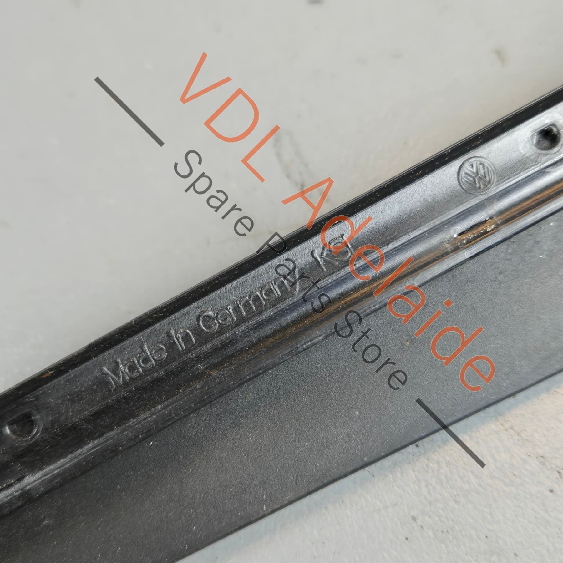 VW Golf MK7 Right Windscreen Water Deflector Edge Strip Trim Air Guide 5G0854328B - Image 7