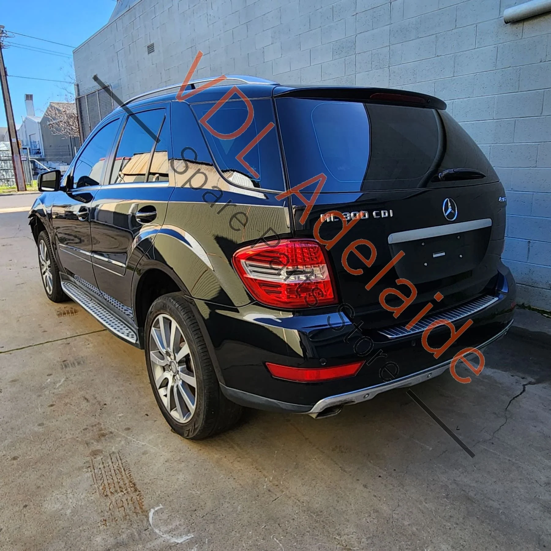 Mercedes W164 Front Left Seatbelt A2518605786 - Image 4