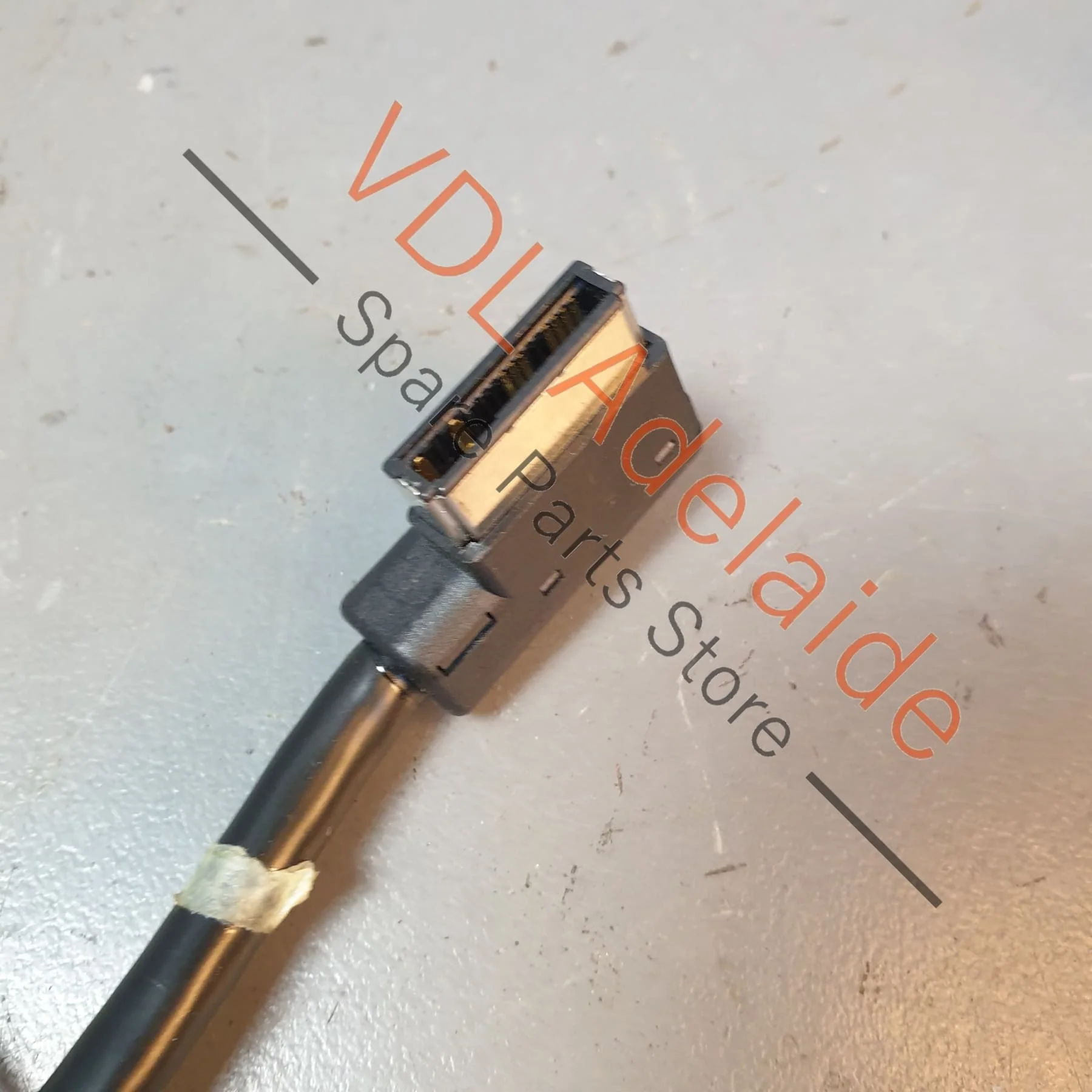 Mercedes W164 Media Interface Cable A1648202715 - Image 6