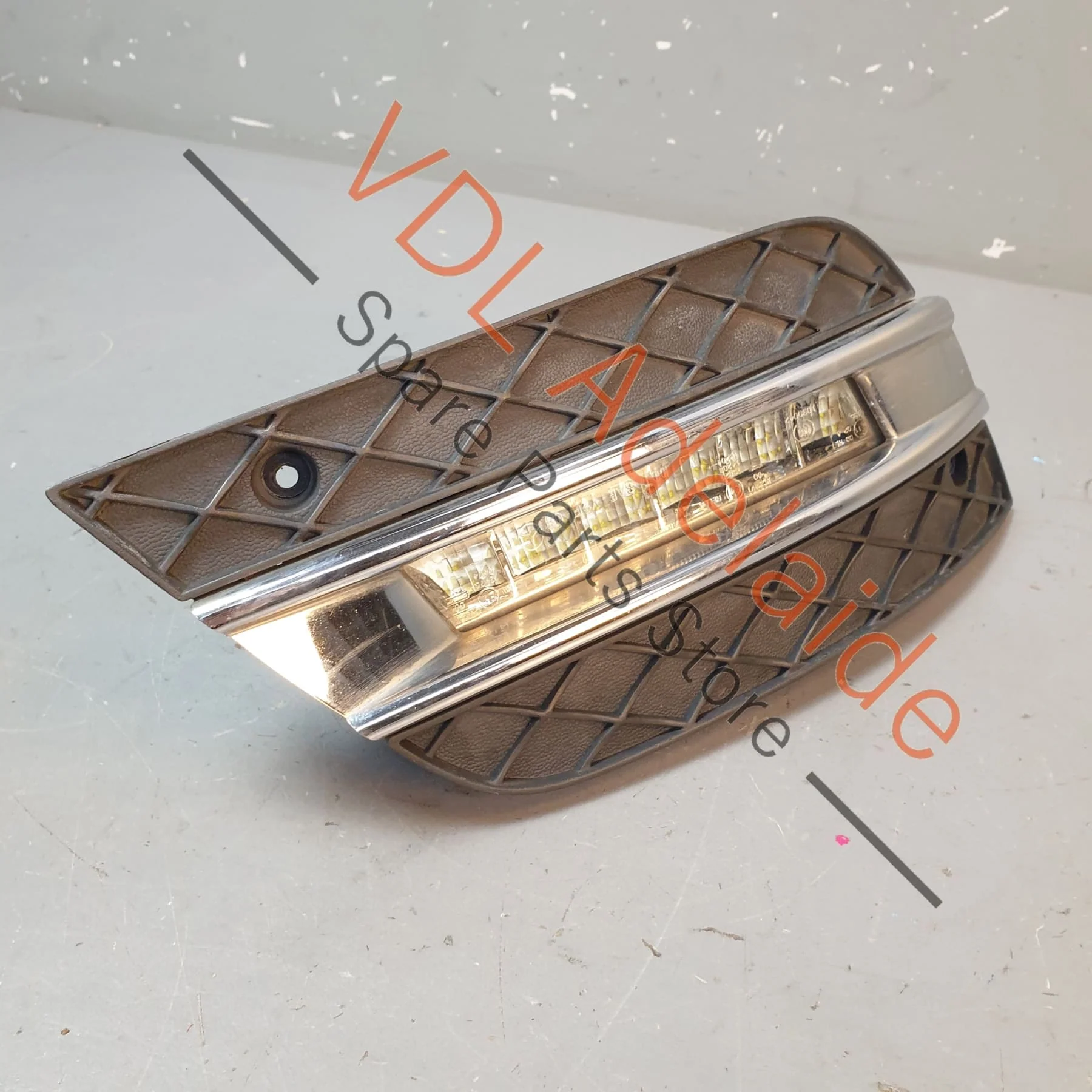 Mercedes W164 LED Daytime Running Fog Light DRL with Trim Front Right A1649060251 , A1648853522 - Image 2