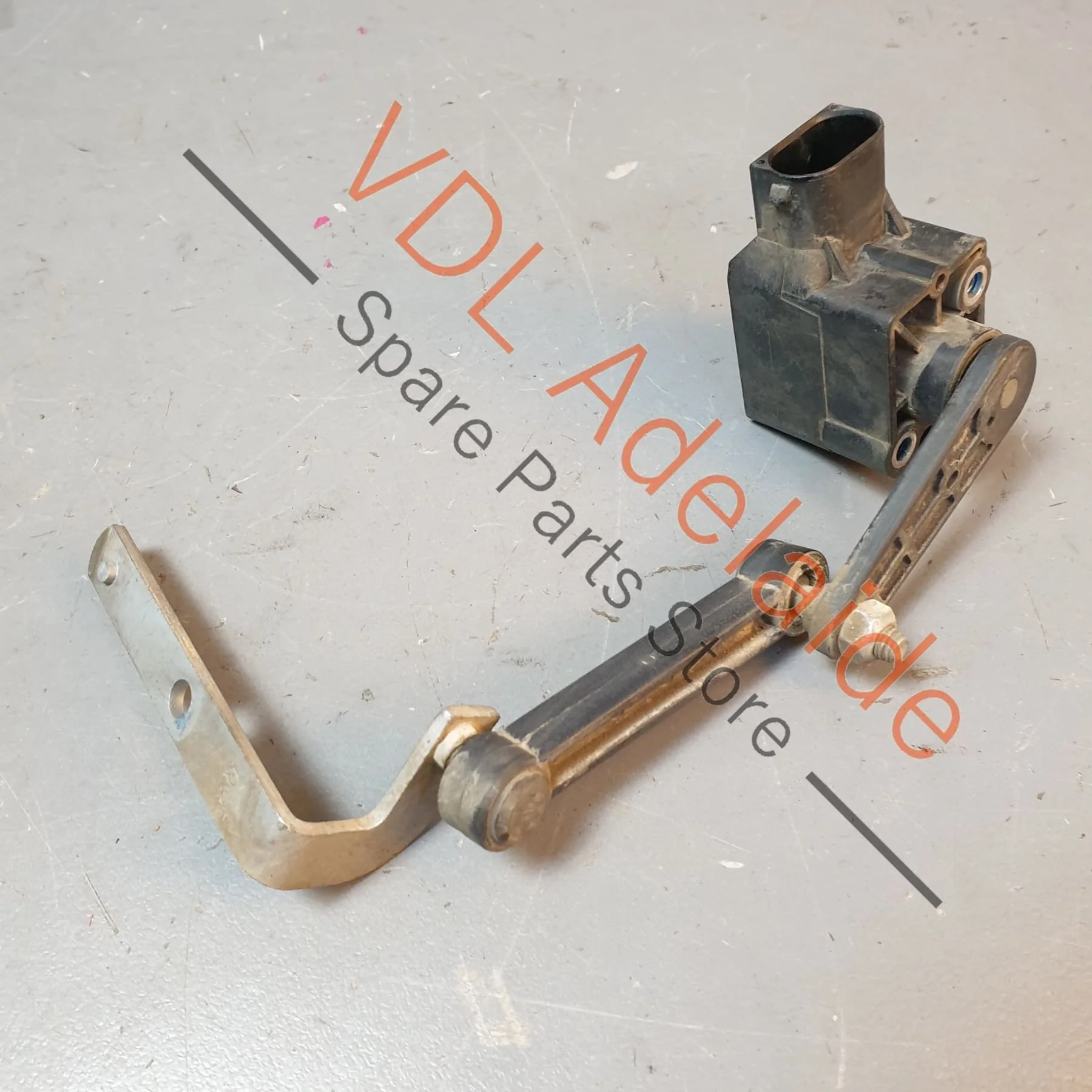 Mercedes A1643200632 A0105427717 Suspension Level Sensor & Rod rear right body level sensor ML W164 GL X164