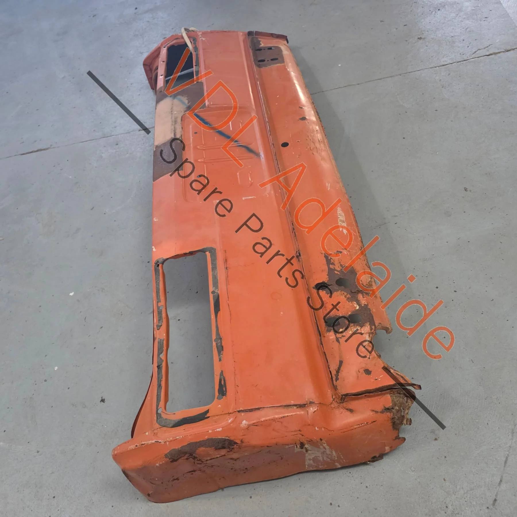 Datsun 1600 510 Bluebird 1969-1972 Rear Beaver Panel Boot Chassis Cut - Image 2