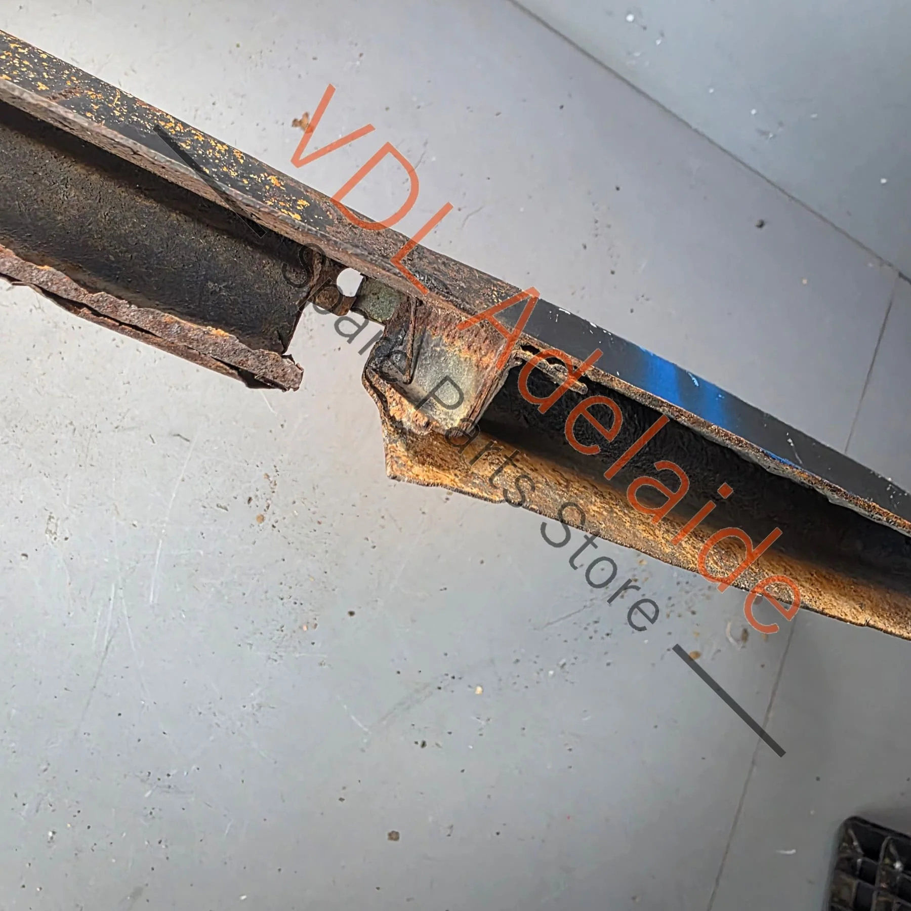 Datsun 1600 510 Bluebird 1968-1972 Right Side Wheel Arch Rust Repair Section Outer Skin with Spot weld seam - Image 5