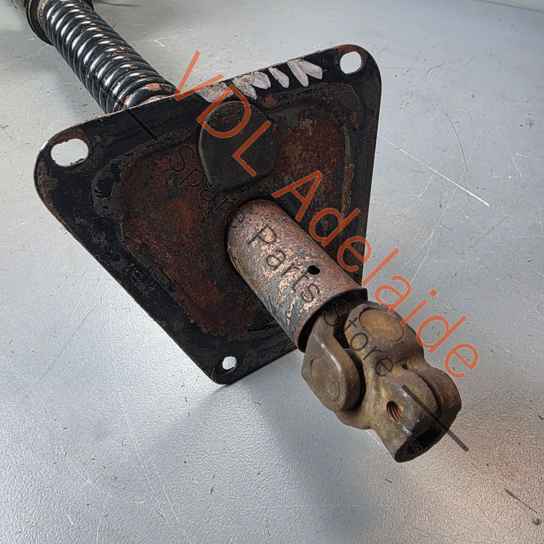 Datsun 1600 510 1968-1972 Steering Column with Ignition Barrel - Image 3