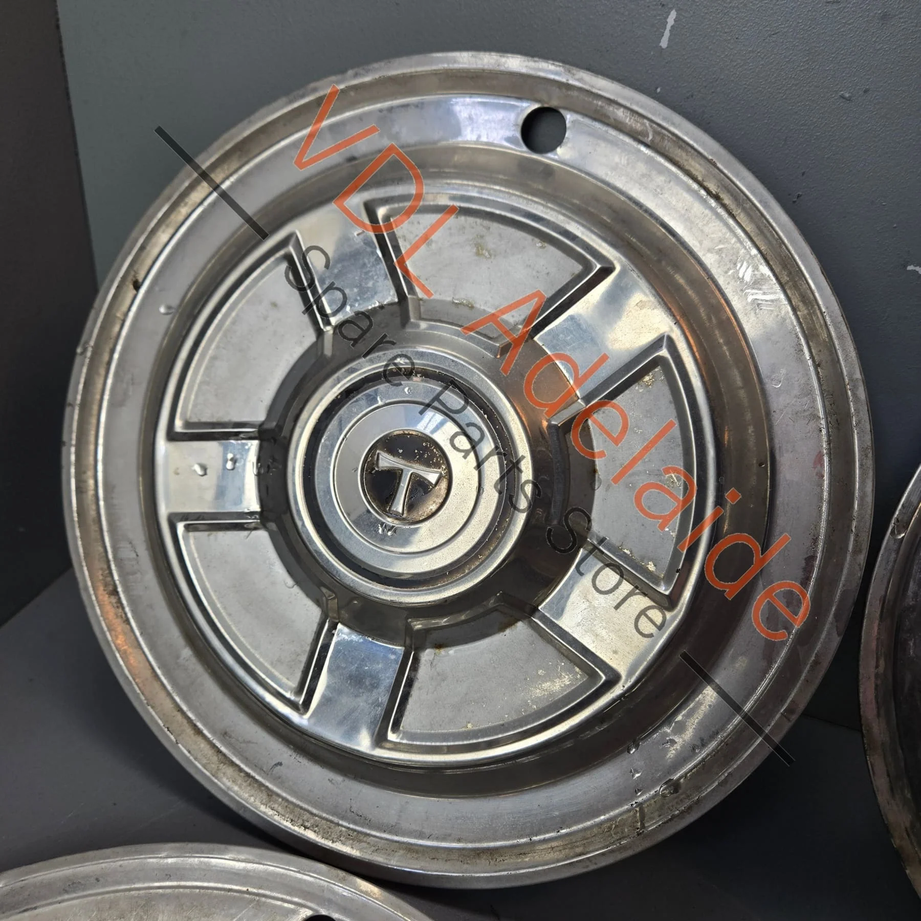 Set of 4 Toyota Crown 14 inch Hubcaps Hubcap - Image 2