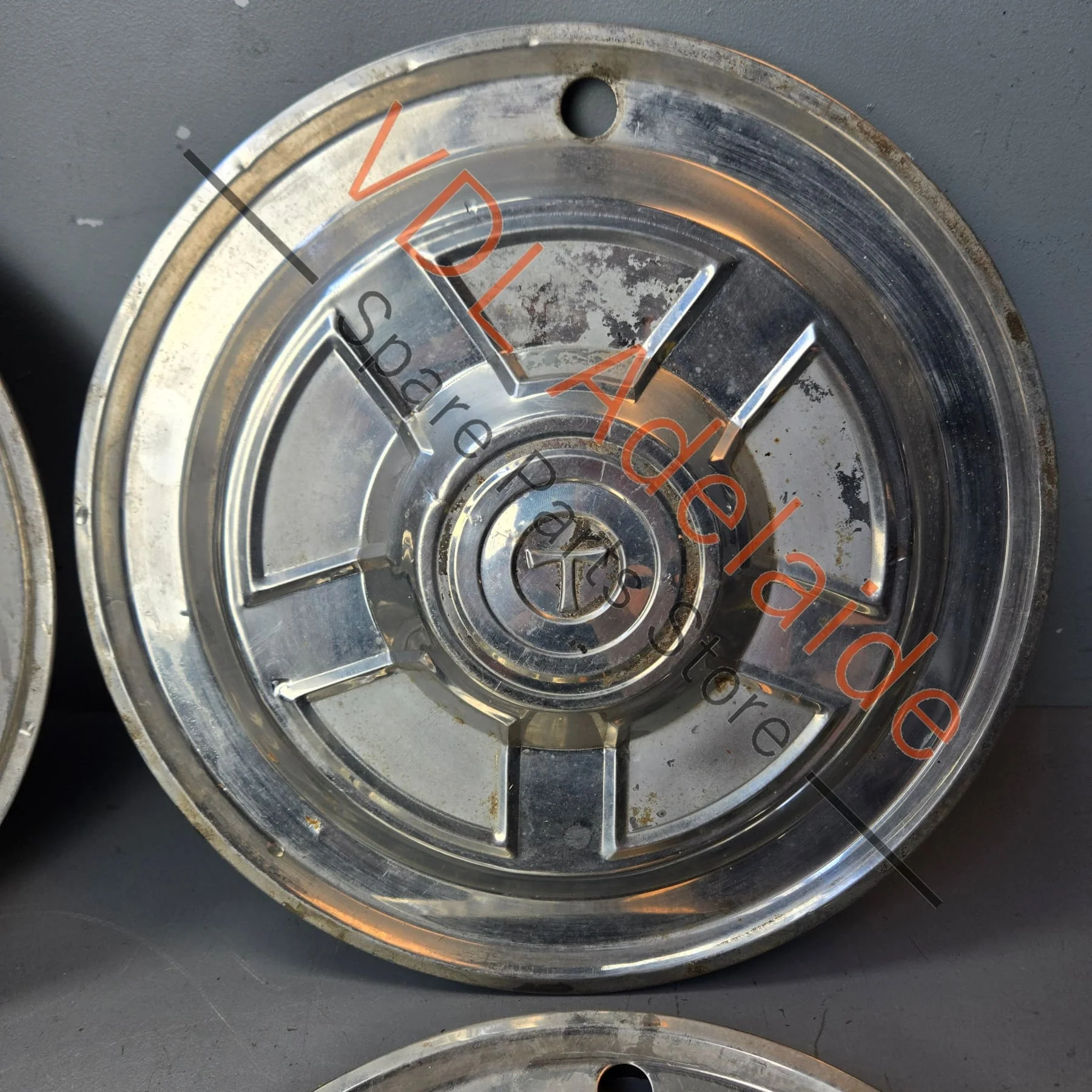 Set of 4 Toyota Crown 14 inch Hubcaps Hubcap - Image 3