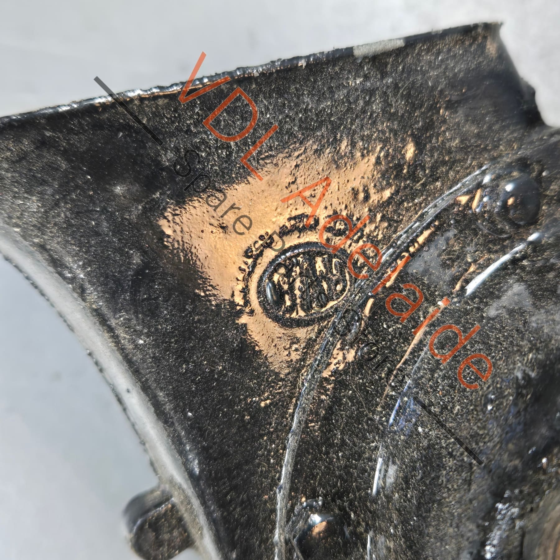 Datsun 1600 510 Pair of Original Horns 1968-1972 - Image 5