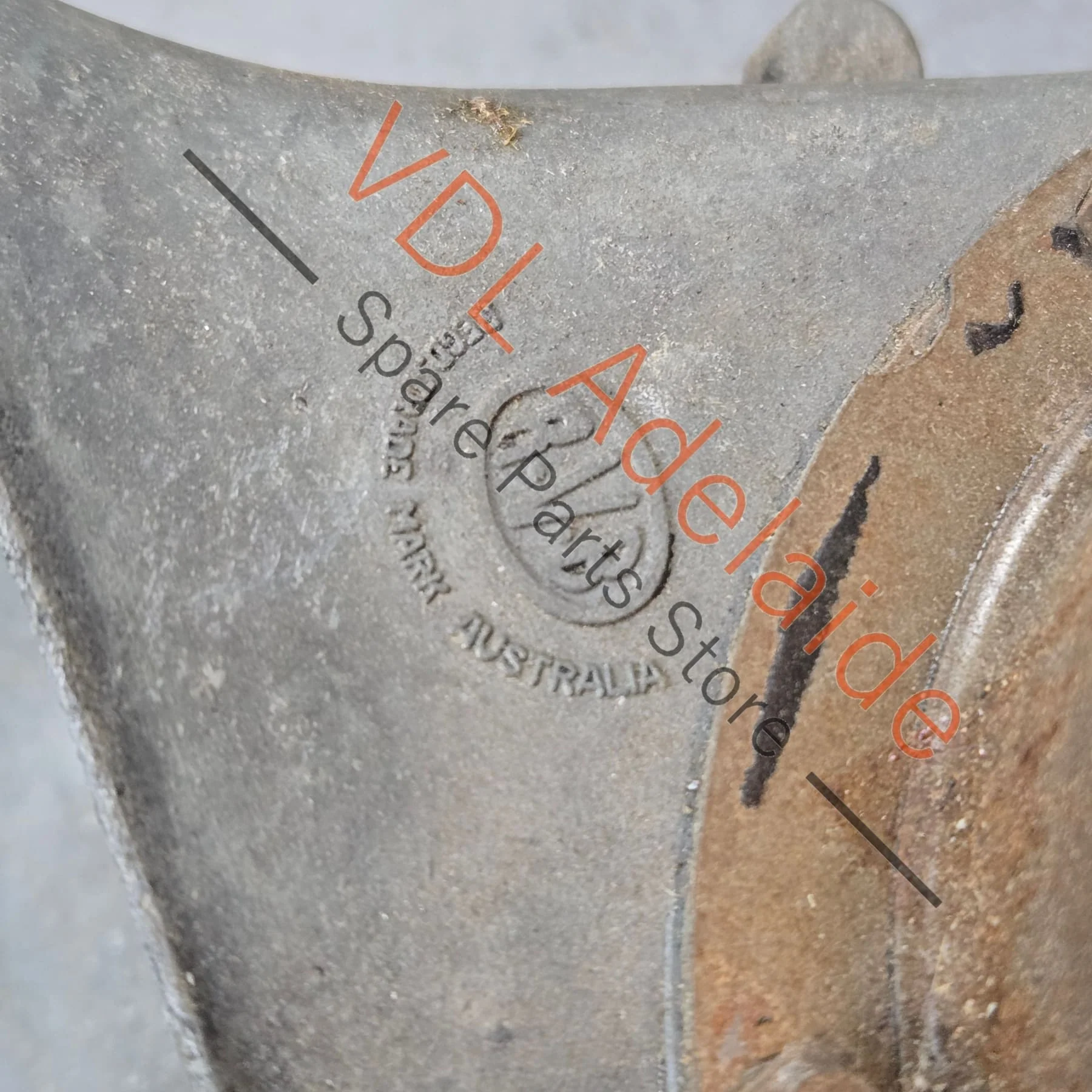 Datsun 1600 510 1x Original Horn 1968-1972 - Image 5